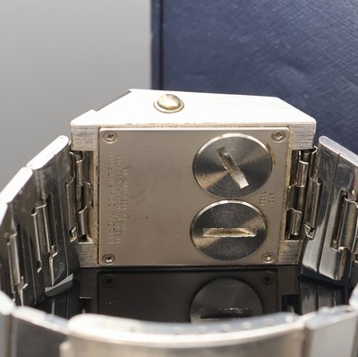 27057917d - BULOVA Computron Armbanduhr mit LED Anzeige, Schweiz/USA um 1970, quarz, pultförmiges ...