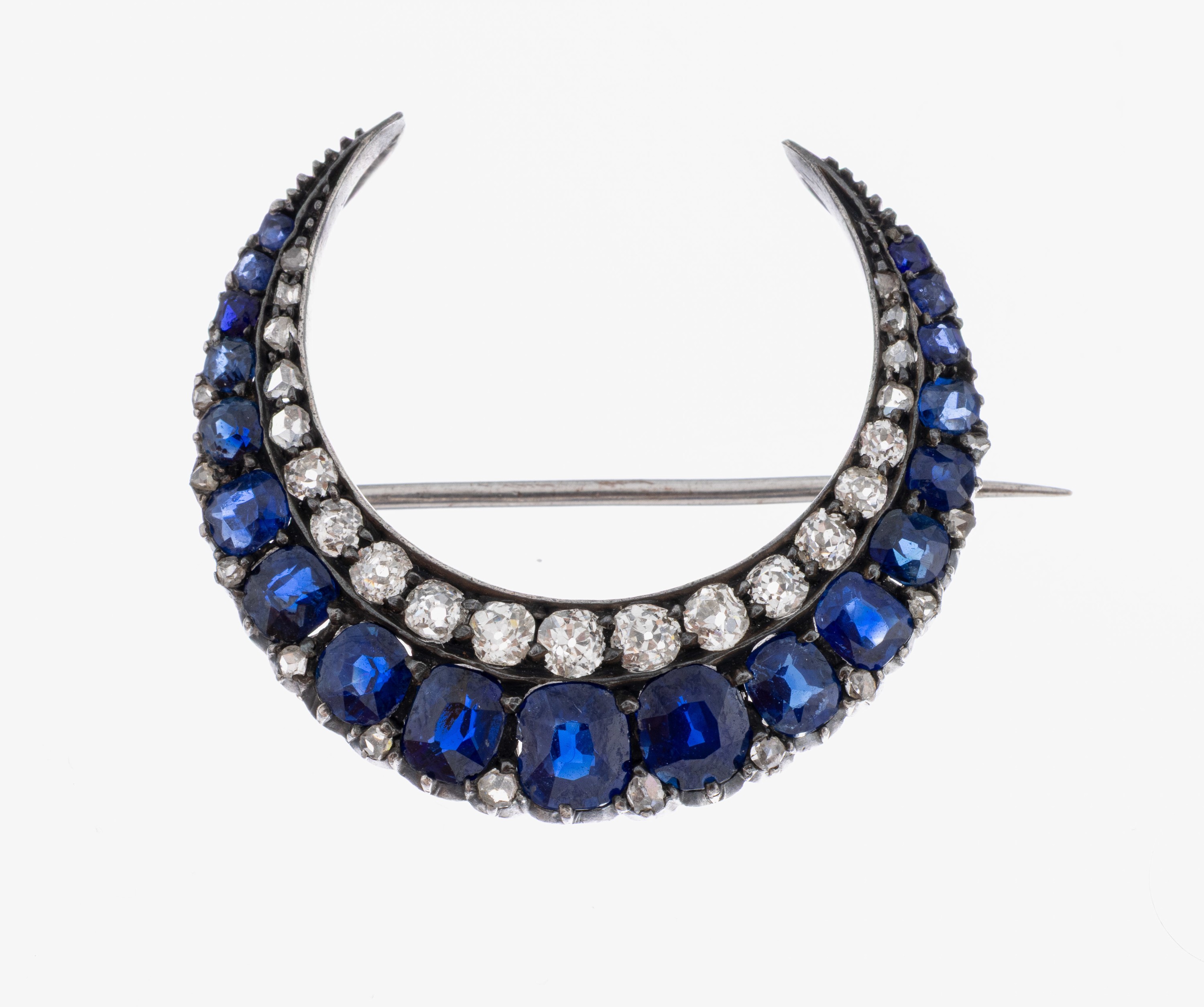 Image 27058145 - 14 kt Gold Saphir-Diamant-Brosche, um 1860, GG 585/000 gepr., nachträglich rhod., ...