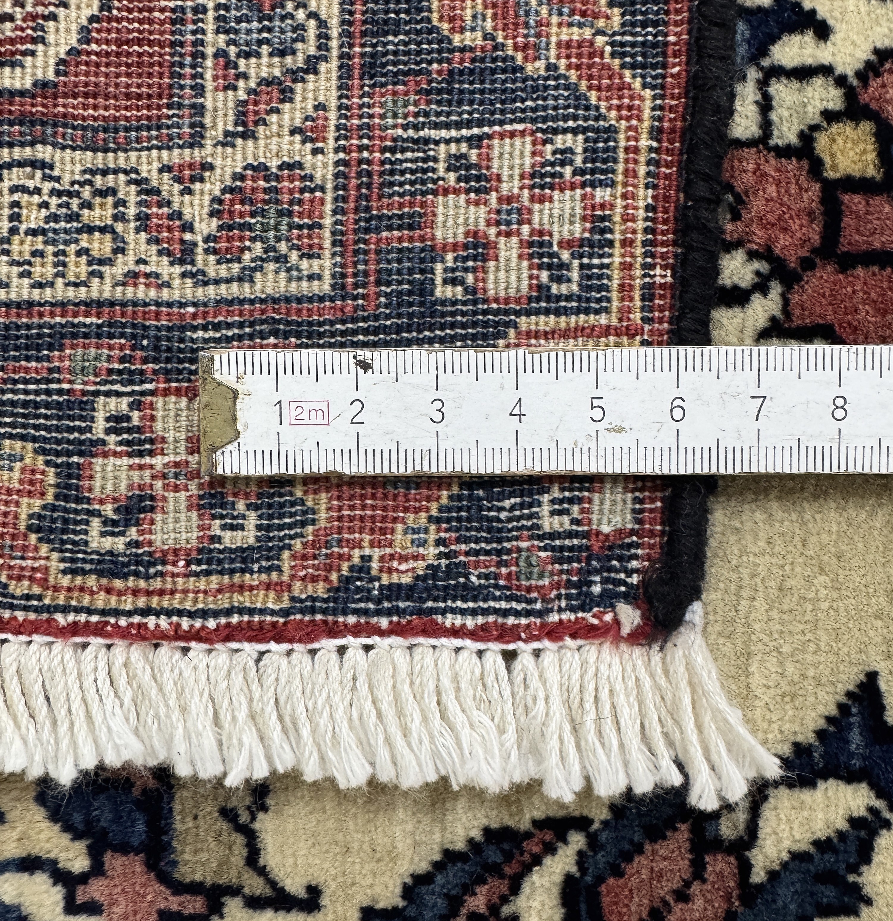 Detail h: Antiker Farahan fein, Persien, 19.Jhd, Korkwolle auf Baumwolle, ca. 200 x 134 cm, EHZ: 2, (Fransen erneuert)