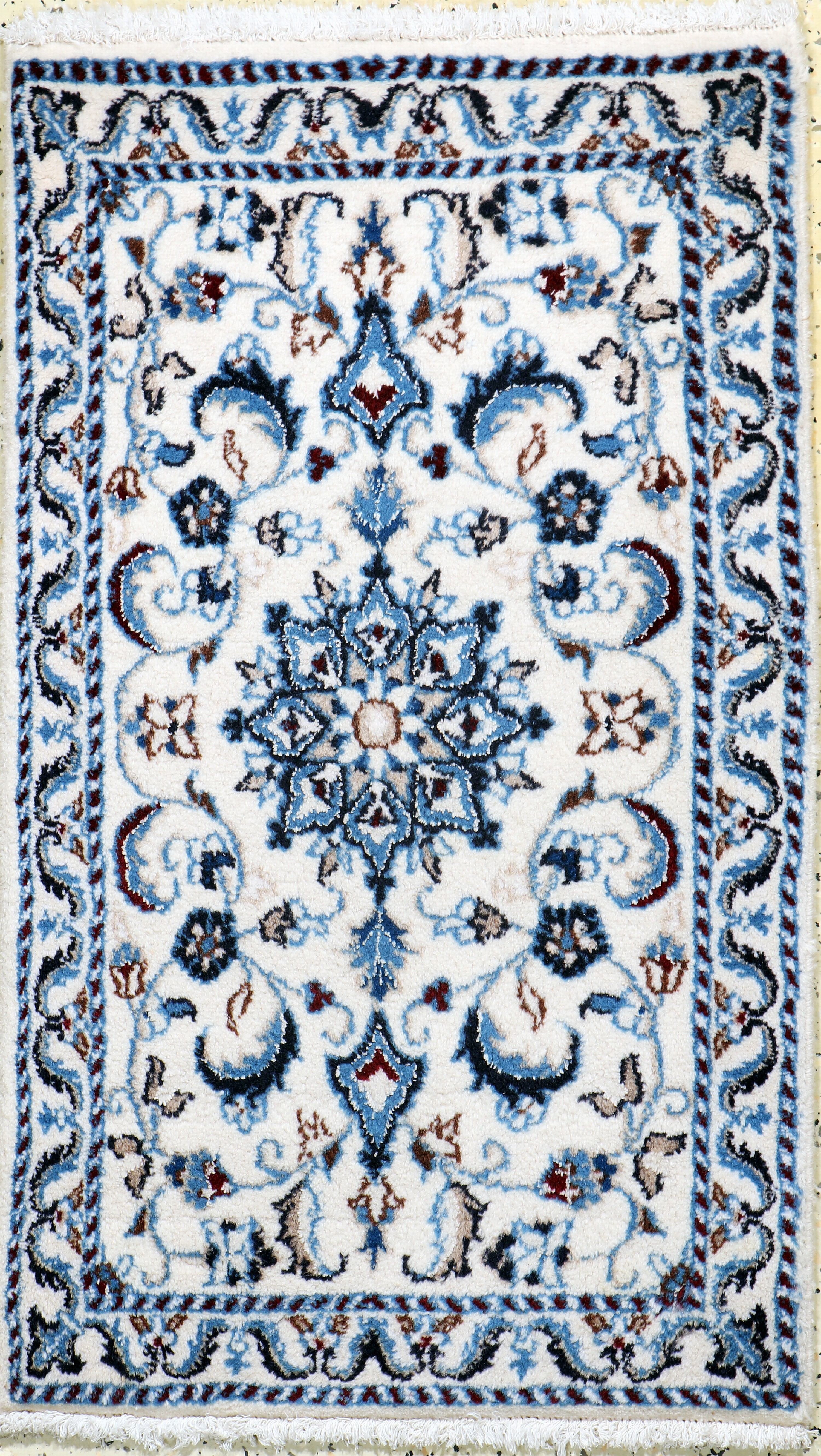 Image 27058161 - Nain, Persien, Neuwertig, Wolle auf Baumwolle, ca. 97 x 58 cm Schätzpreis: 150, - EUR