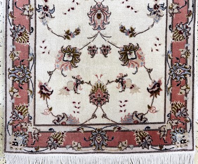 27058151b - 3 Lots Täbriz fein(50 Raj), Persien, Ende 20.Jhd, Korkwolle mit Seide, ca. 130 x 70 ...