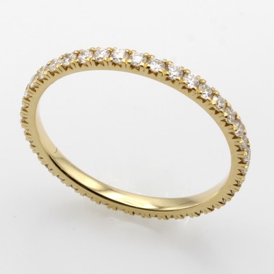 27058483a - Memoryring mit Brillanten, GG 750/000, rundum bes. m. Brill. zus. ca. 0.55 ct feines ...