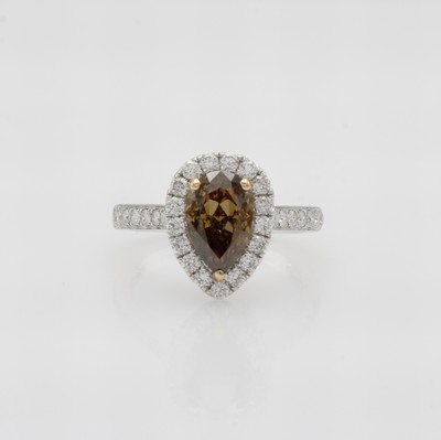 Image Ring mit Diamant und Brillanten, WG/RG 750/ 000, Diamanttropfen ca. 2.04 ct Braun/vs, ...