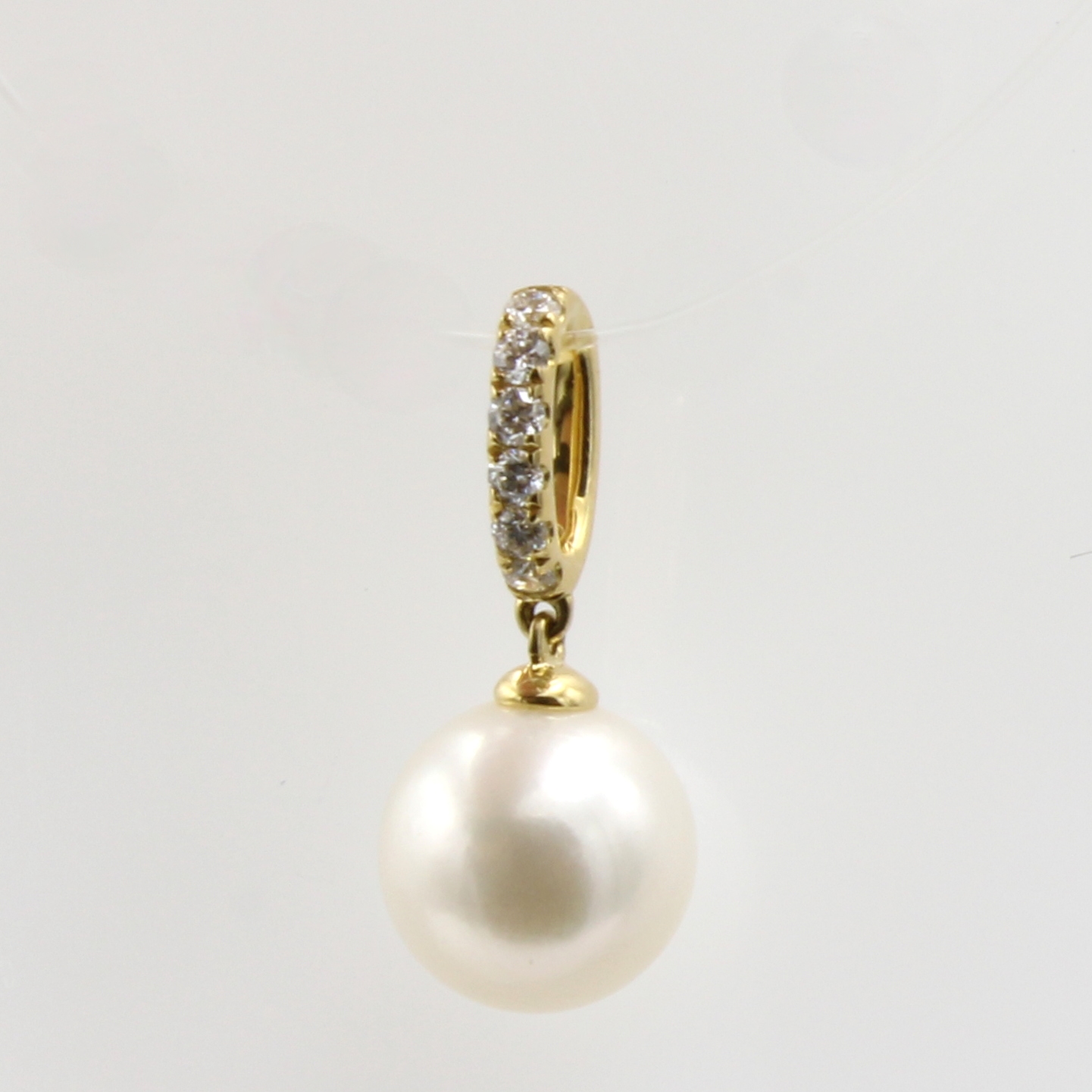 Image 27058558 - Anhänger mit Perle und Brillanten, GG 750/000, weiße Süßwasserperle ca. 9 mm, 6 ...