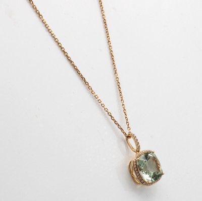 27058506a - Anhänger mit Amethyst und Brillanten an Kette, RG 750/000, grüner, fac. Amethyst ca. 8 ...