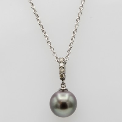 Image Anhänger mit Tahitiperle und Brillanten an Kette, WG 750/000, dunkle, grau-grüne Perle ...