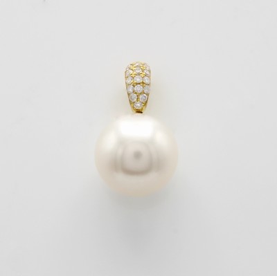 Image Anhänger mit Perle und Brillanten, GG 750/ 000, weiße Süßwasserperle ca. 11 mm, 21 ...