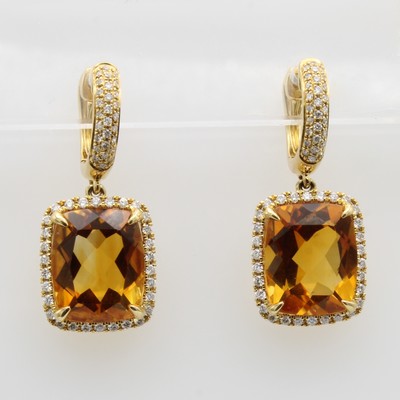 27058562a - Paar Klappcreolen mit Citrinen und Brillanten, GG 750/000, 2 Citrine zus. ca. 6.8 ct, ...