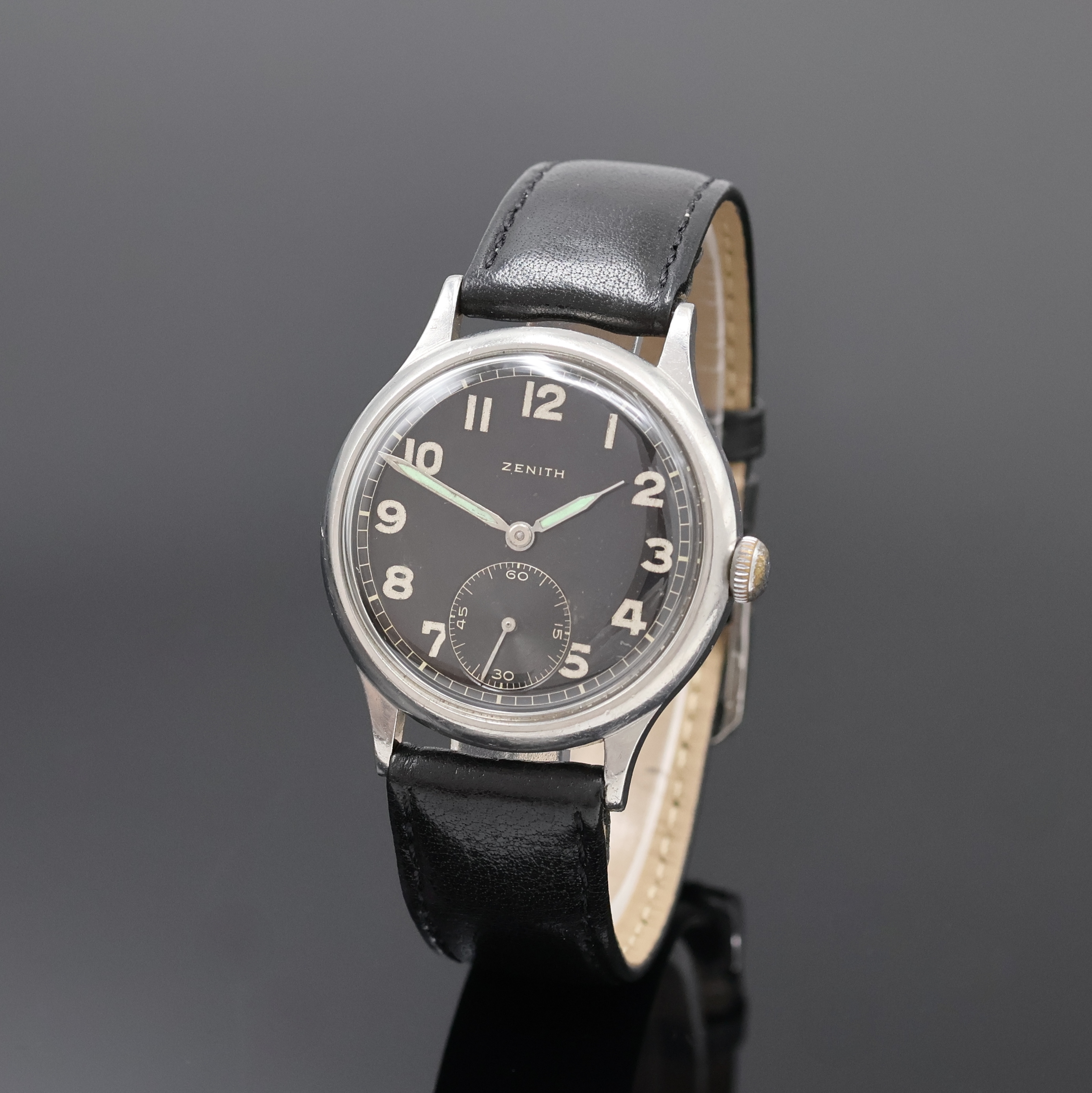 Image 27059065 - ZENITH Herrenarmbanduhr des Deutschen Heeres in Stahl, Schweiz um 1940, Handaufzug, 2- ...