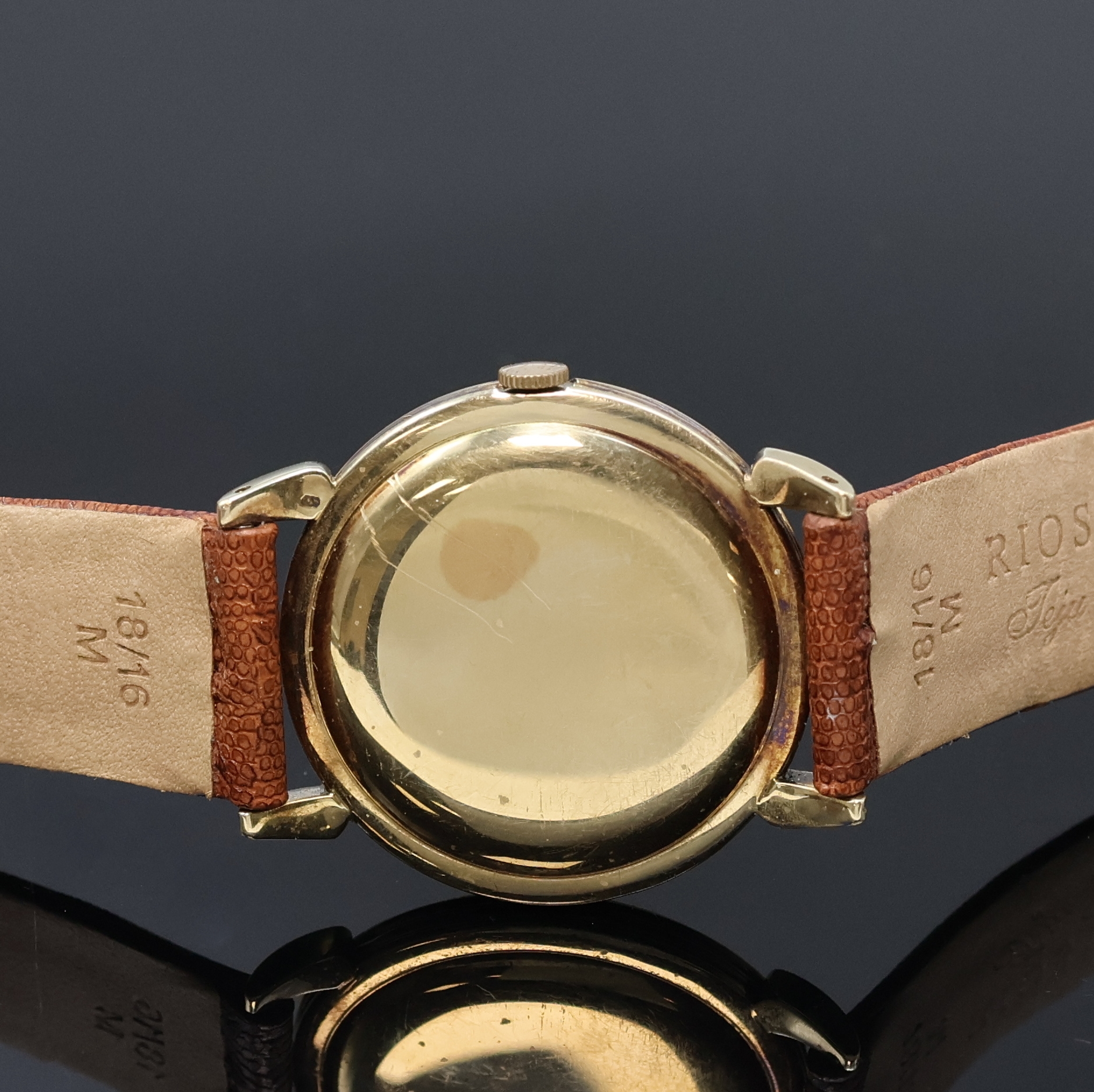 Detail c: MOVADO Herrenarmbanduhr in GG 585/000, Schweiz um 1940, Handaufzug, 2-teil. Geh., Lünette aufgedr., Tropfenförm. Bandanst., silb. Zifferbl. m. ...