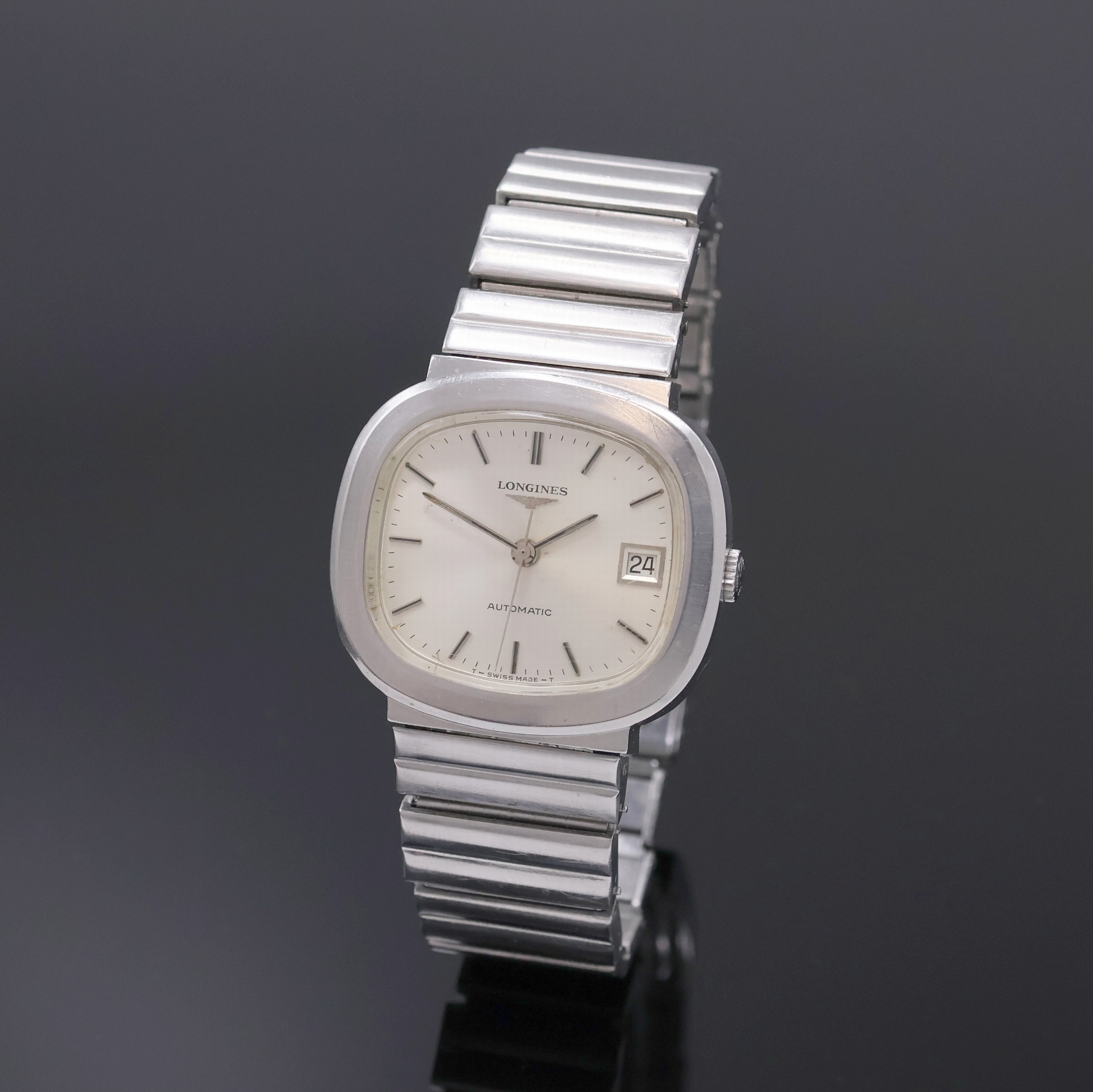 Image 27059091 - LONGINES Herrenarmbanduhr in Stahl/Stahlband, Schweiz um 1972, Automatik, verschr. TV- ...