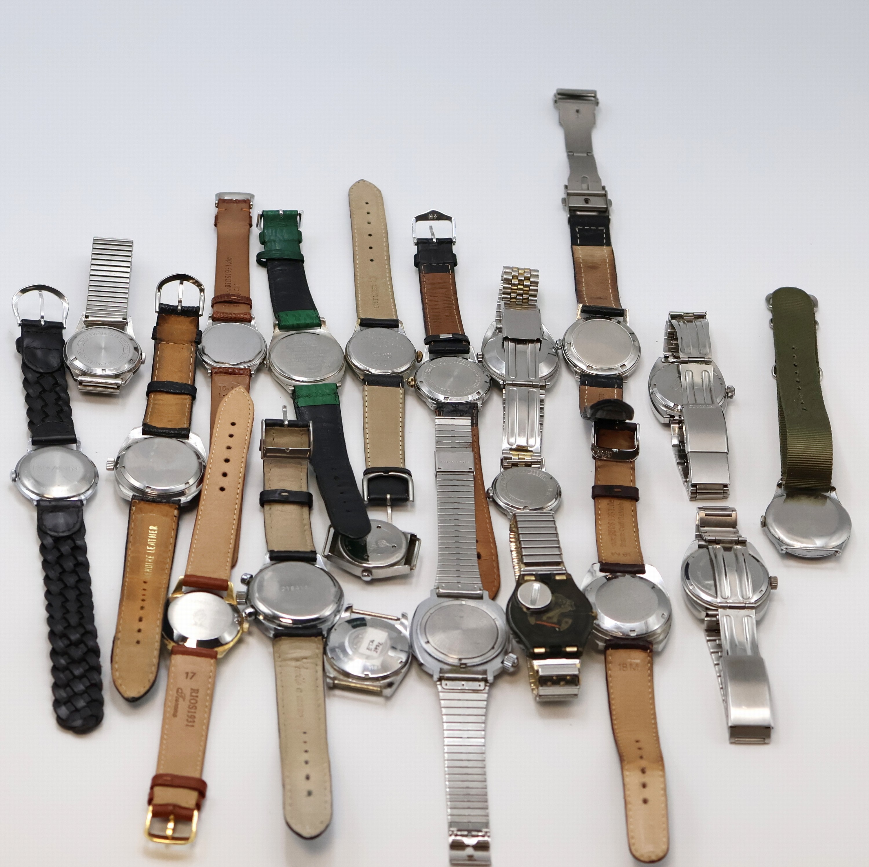 Detail c: 20 Armbanduhren verschiedener Marken, Schweiz/Deutschland/UDSSR,Japan um 1930 - 1990, 15 x Handaufzug, 3 x Automatik, 2 x Quarz, 13 Stahlgeh., davon ...