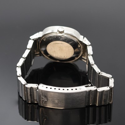 27059091b - LONGINES Herrenarmbanduhr in Stahl/Stahlband, Schweiz um 1972, Automatik, verschr. TV- ...