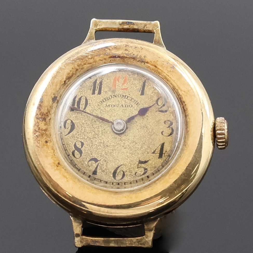 Detail a: MOVADO Chronometre frühe Damenarmbanduhr in GG 585/000, Schweiz um 1920, Handaufzug, 3- tlg. Geh., Boden u. Glasrand aufgedr., gold. Zifferbl. pat., ...