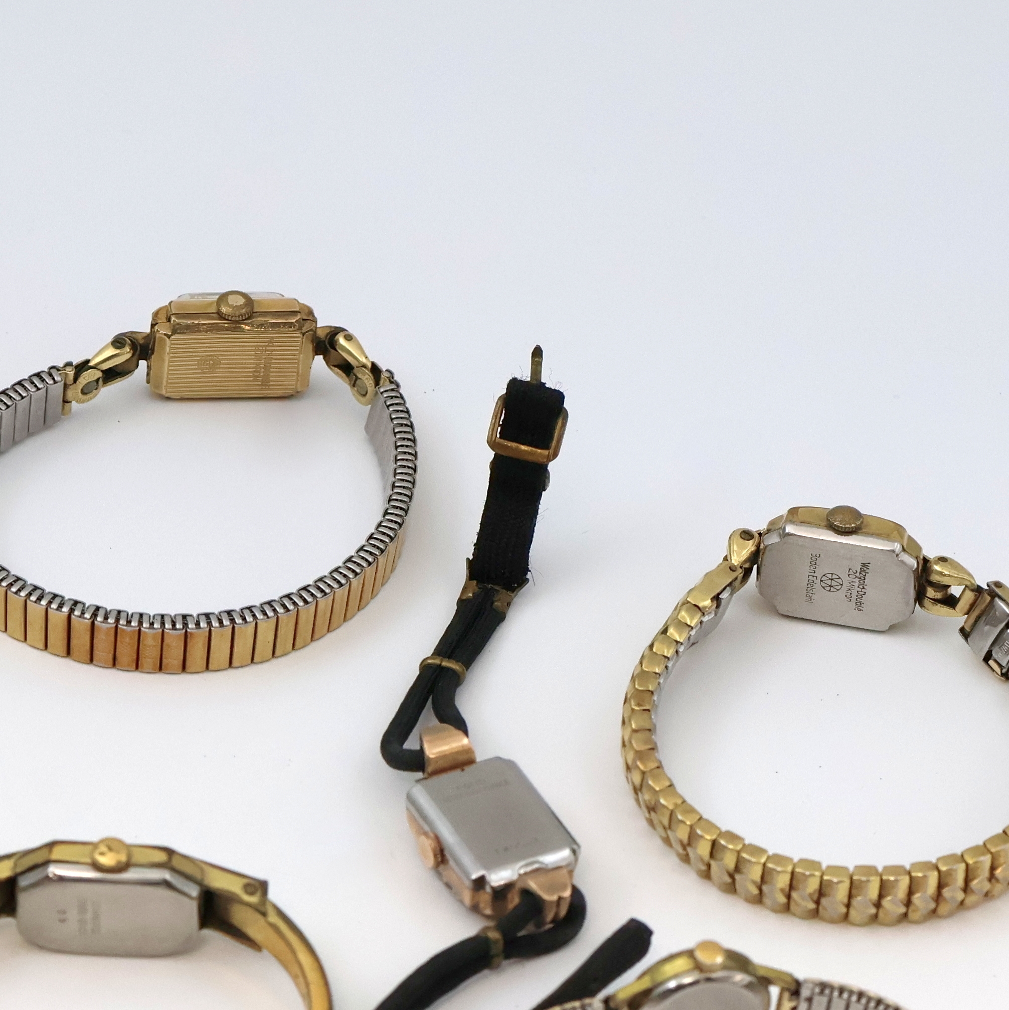 Detail h: 30 vergoldete Damenarmbanduhren verschiedener Marken, Schweiz/Deutschland/USA um 1930 - 1990, 2 x Automatik, 1 x Quarz, 27 x Handaufzug, 2-tlg. Geh. ...