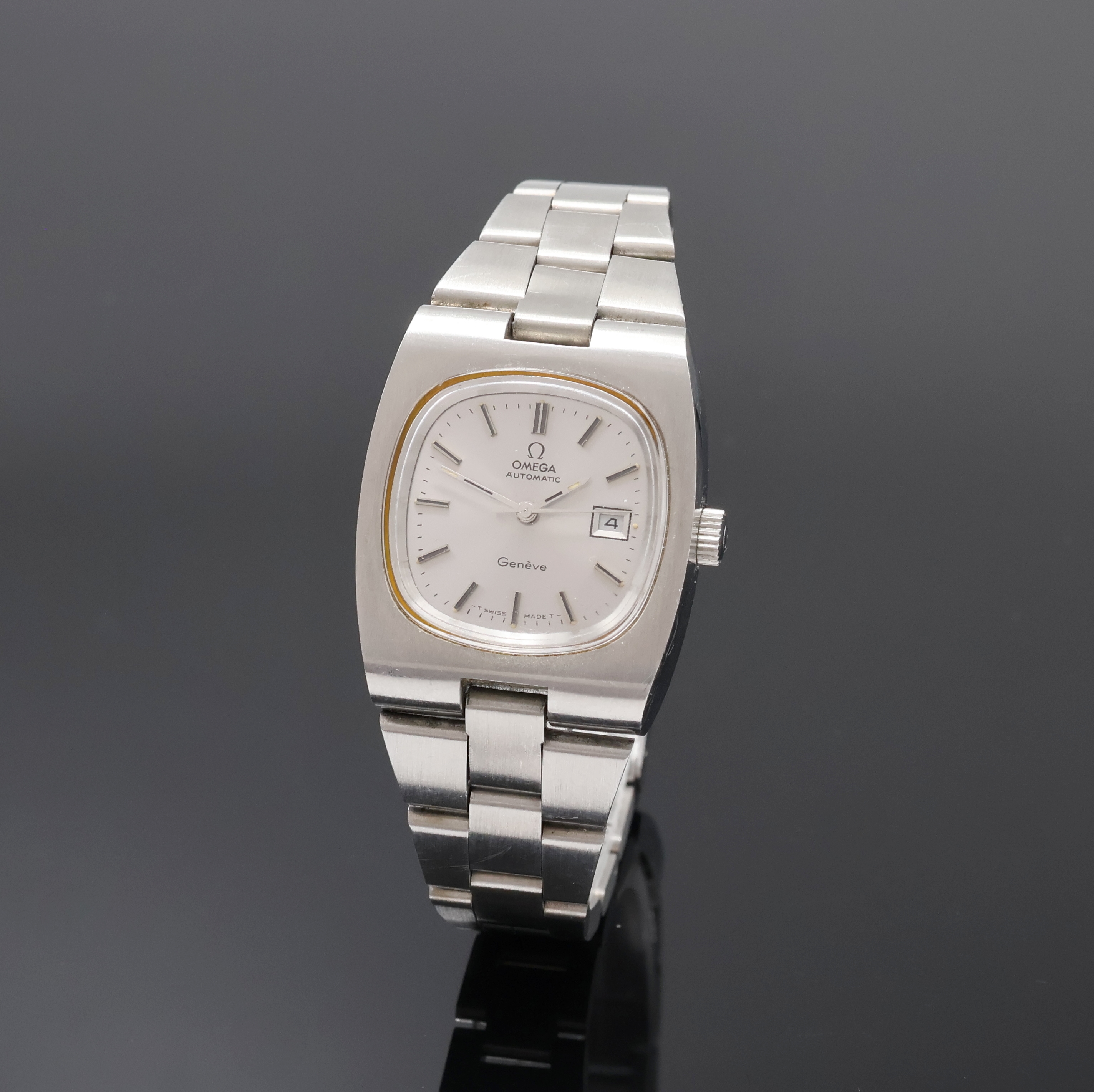 Image 27059120 - OMEGA Medium Armbanduhr in Stahl Referenz 566.0075, Schweiz um 1974, Automatik, 2-tlg. ...
