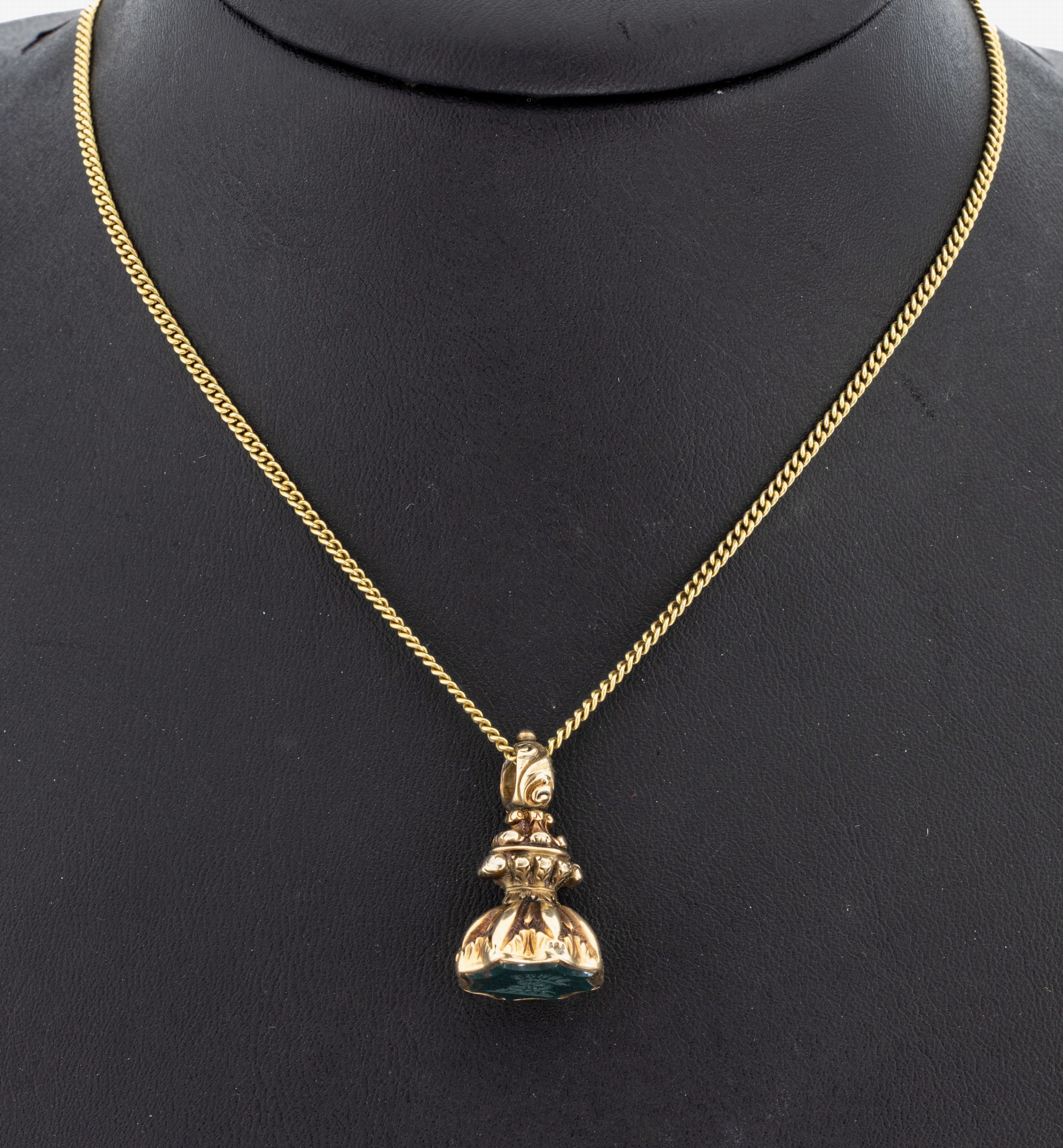 Image 27059147 - 14 kt gold signet, approx. 1880 , YG 585/000tested, high quality workmanship, heliotrope ...