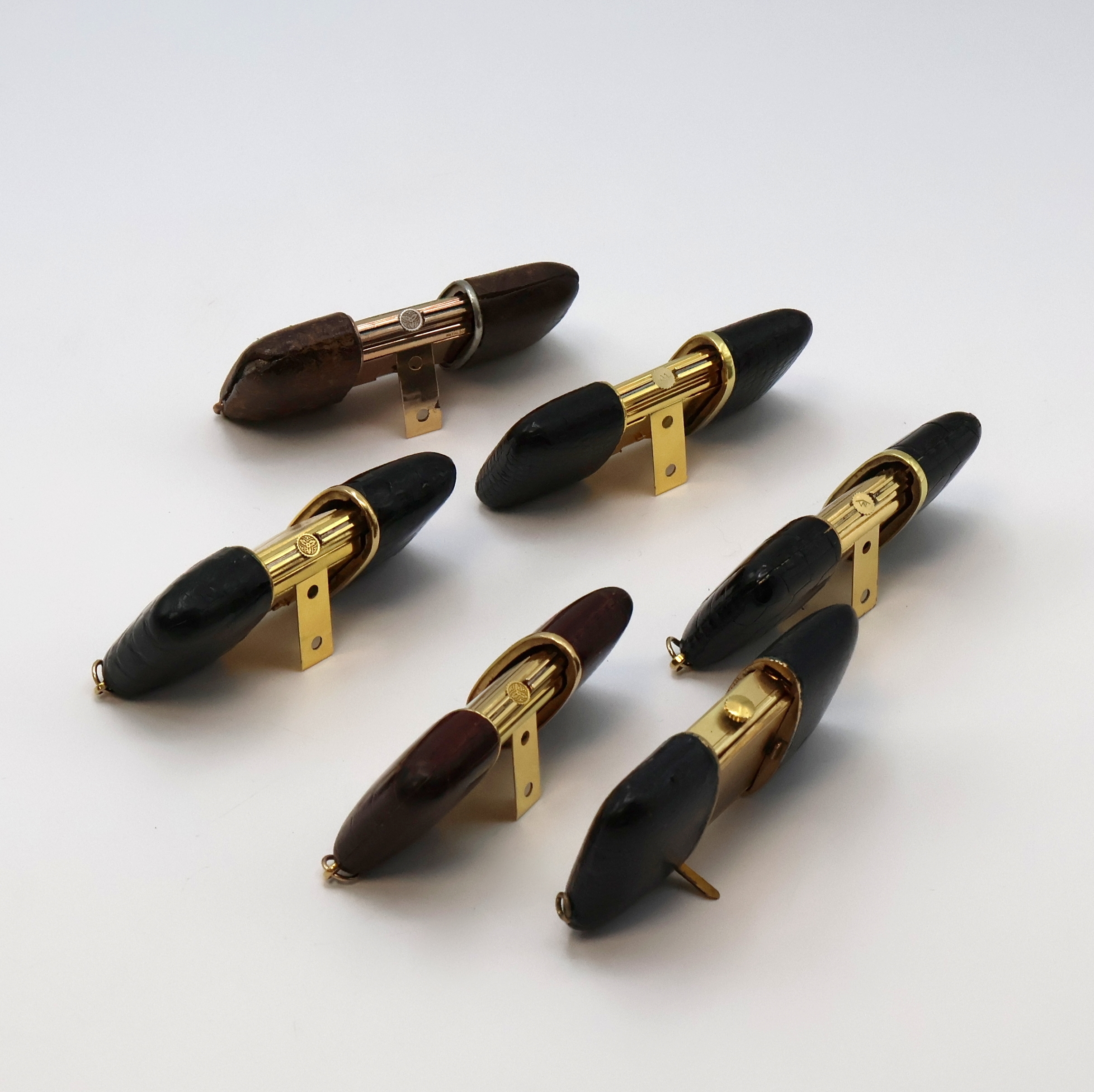 Detail d: 5 MOVADO ERMETO und 1 Pontifa Schiebeuhr, Schweiz um 1930 - 1960, 1 x Handaufzug, 5 x Schiebeaufzug, verg., Leder-bezogene Geh., silb. Zifferbl., 5 x ...