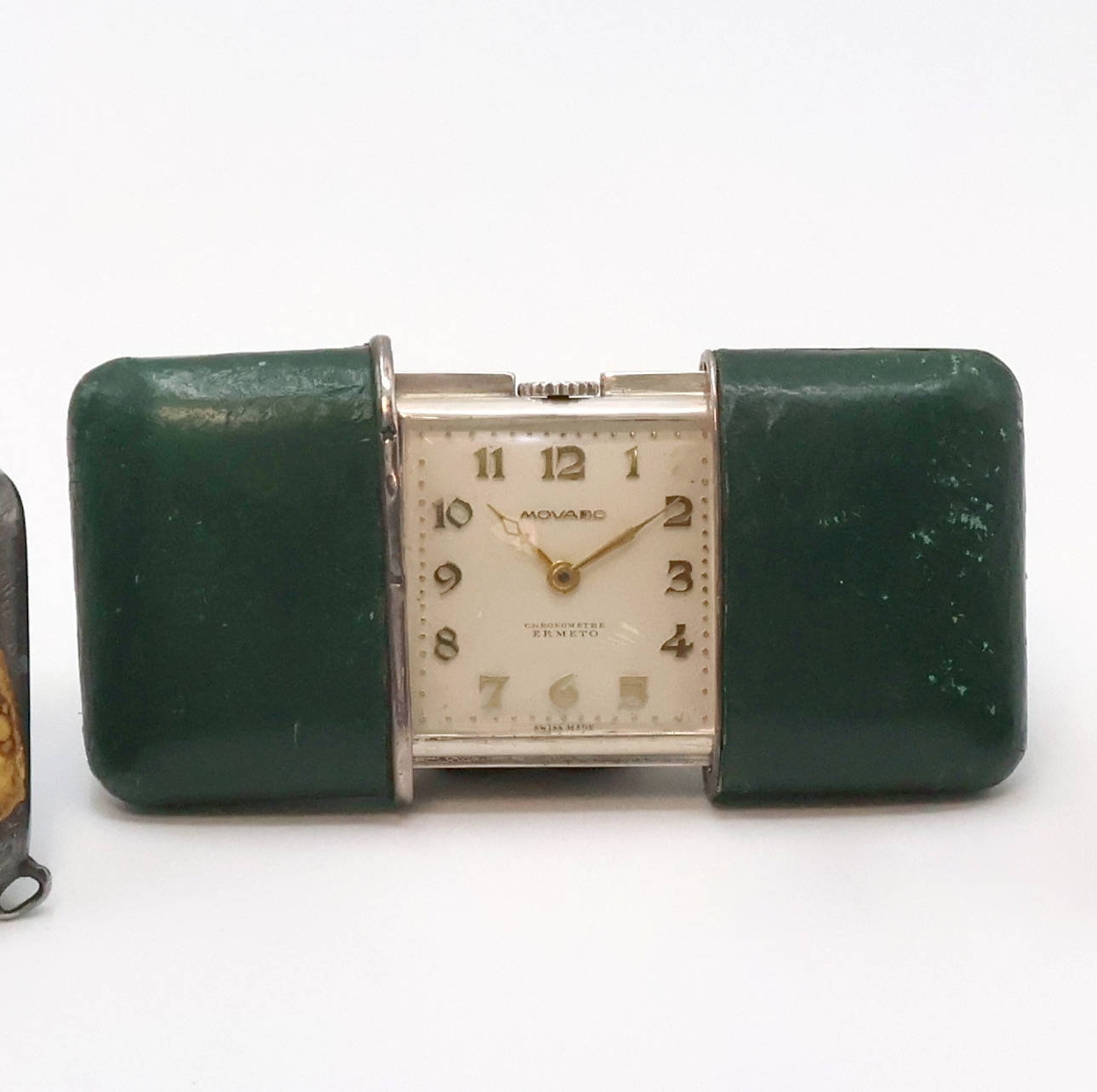 Detail b: 3 MOVADO Ermeto Schiebeührchen in Silber, Schweiz um 1930, Handaufzug, Geh. 1 x guill., 1 x Leder-bezogen, 1 x ehemals m. Leder bezogen, silb. ...