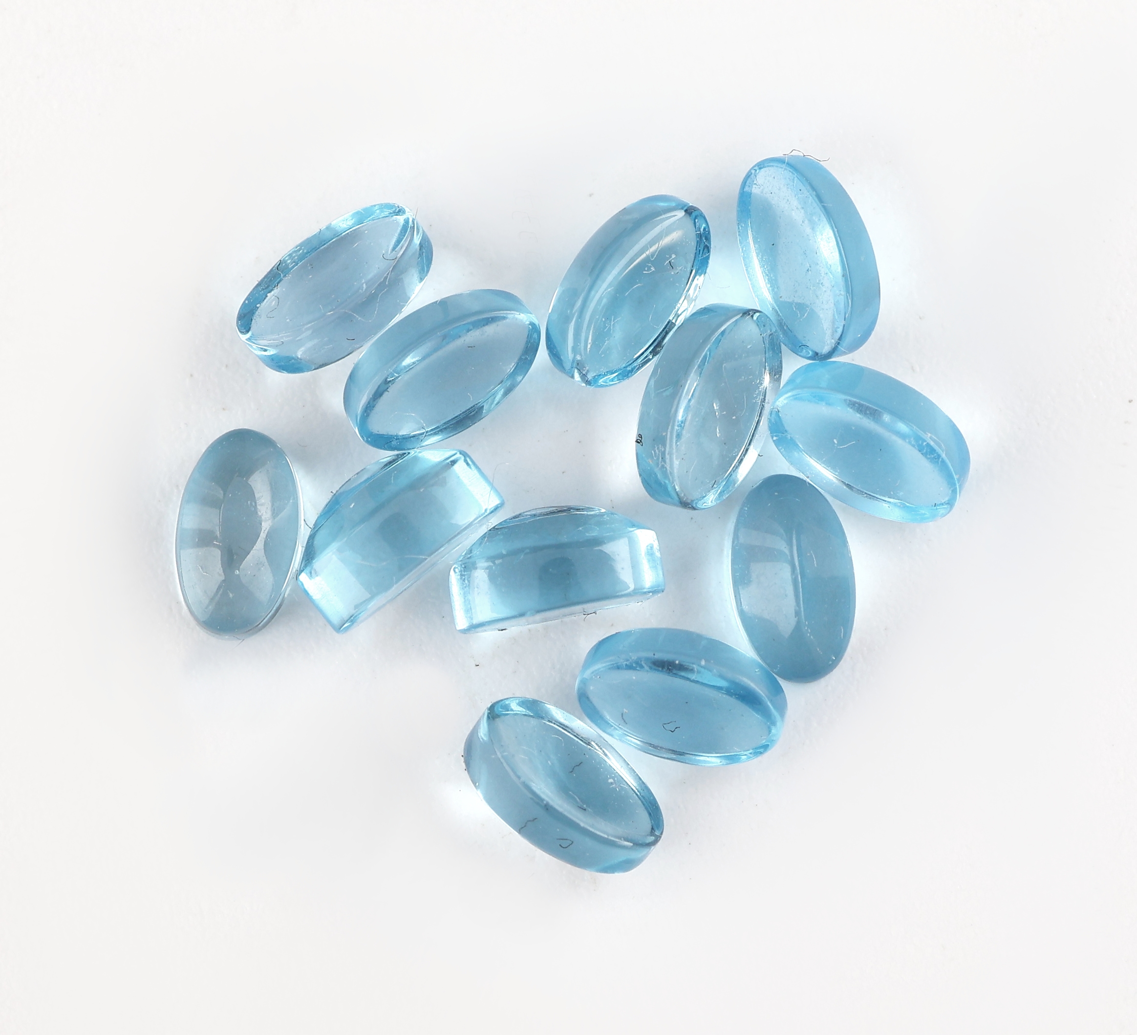 Image 27059189 - Lot 12 lose ovalfacett. Blautopase (beh.) zus.ca. 4.75 ct, in versch. Größen und ...