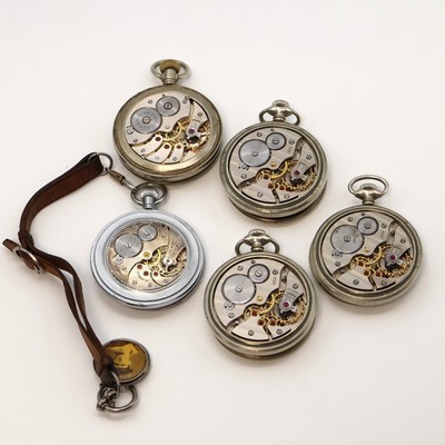 27059173d - 5 Militär-Taschenuhren im Nickelgehäuse, Schweiz um 1940, Geh. 4 x verschraubt, 1 x ...