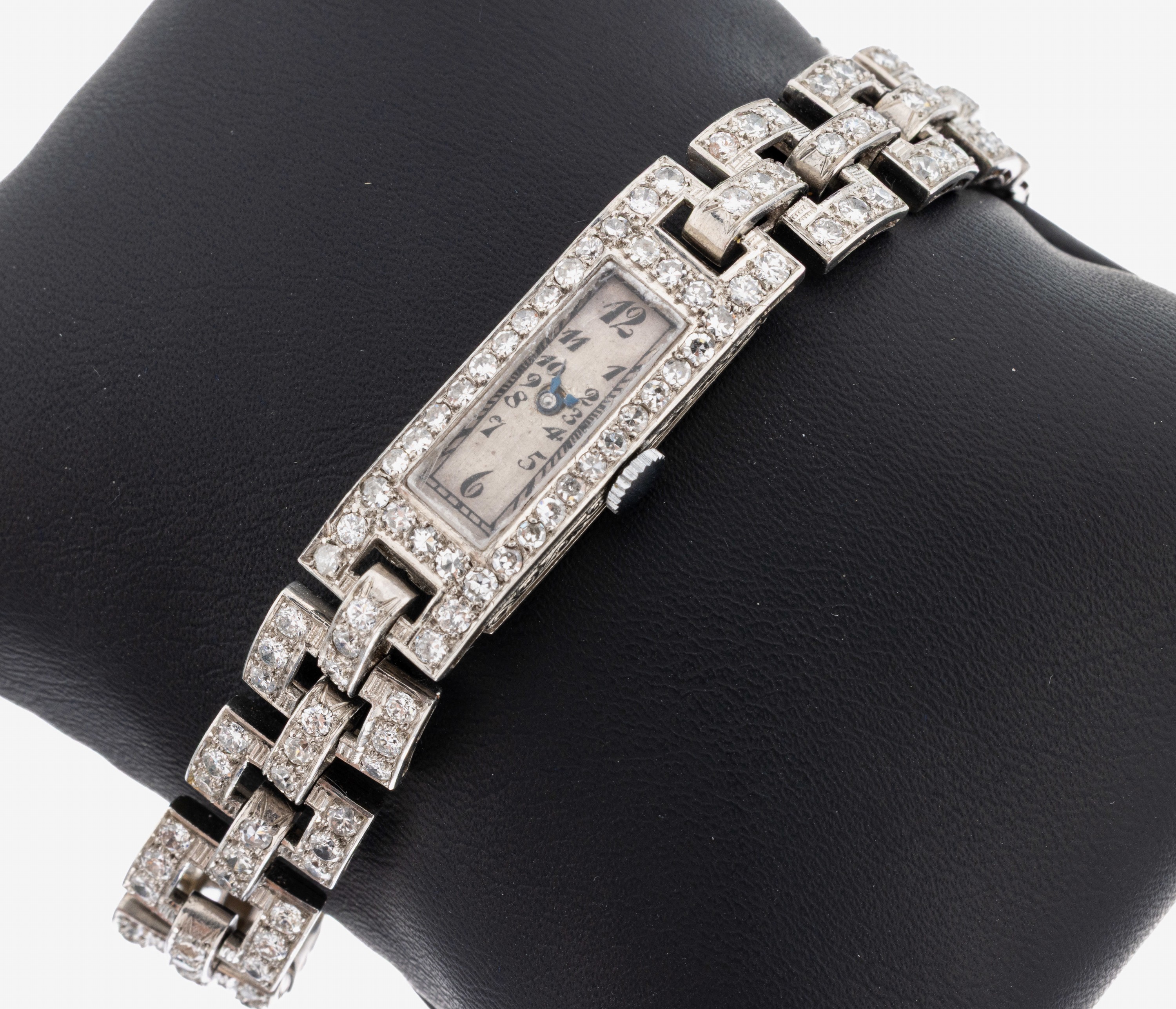 Image 27059351 - 18 kt Gold Art Deco Diamant-Damenschmuckuhr, 1936, WG 750/000, Altschliffdiamanten, ...