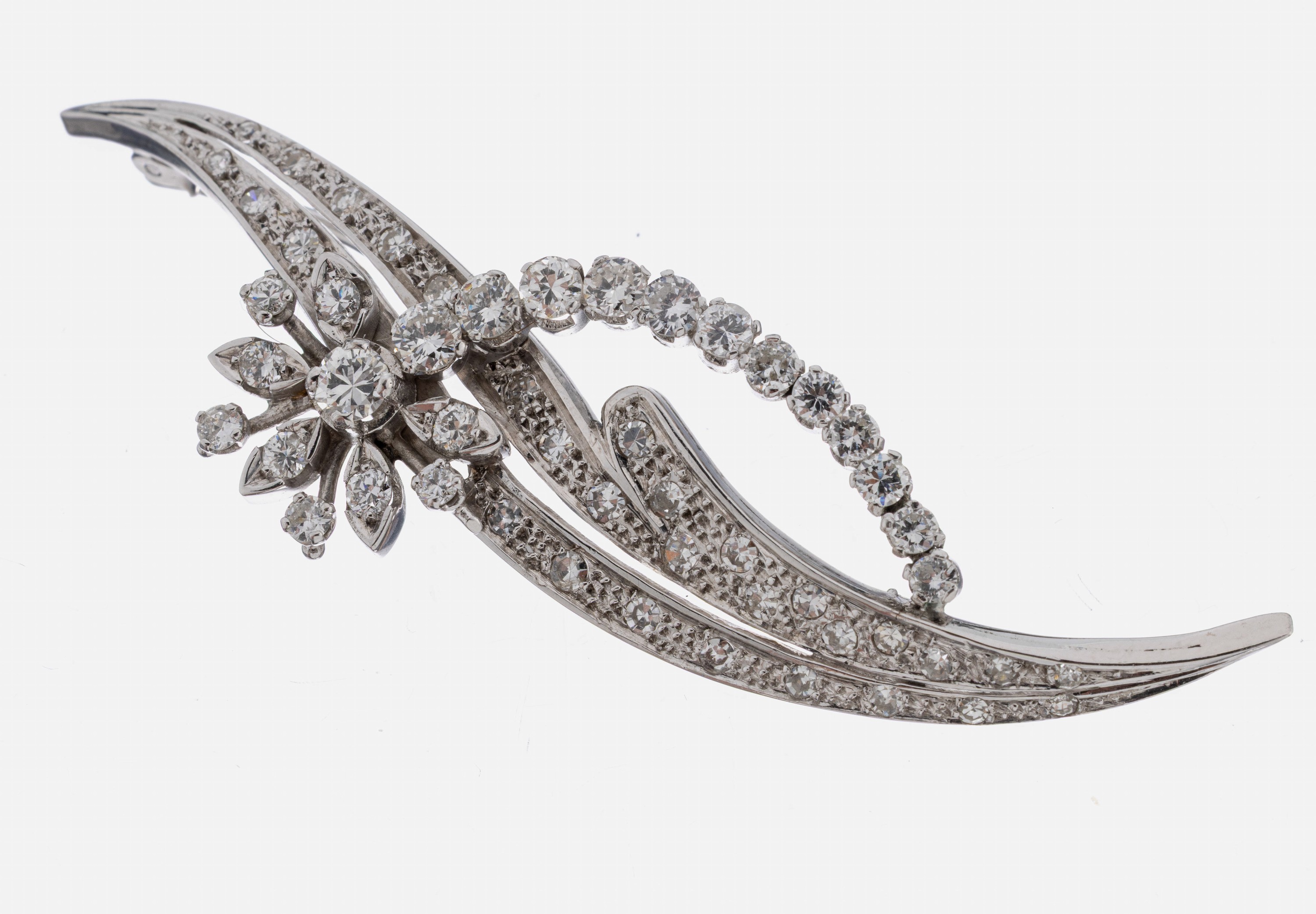 Image 27059357 - 18 kt Gold Diamant-Brosche, WG 750/000, florale Gestaltung, 22 Brillanten und 30 ...