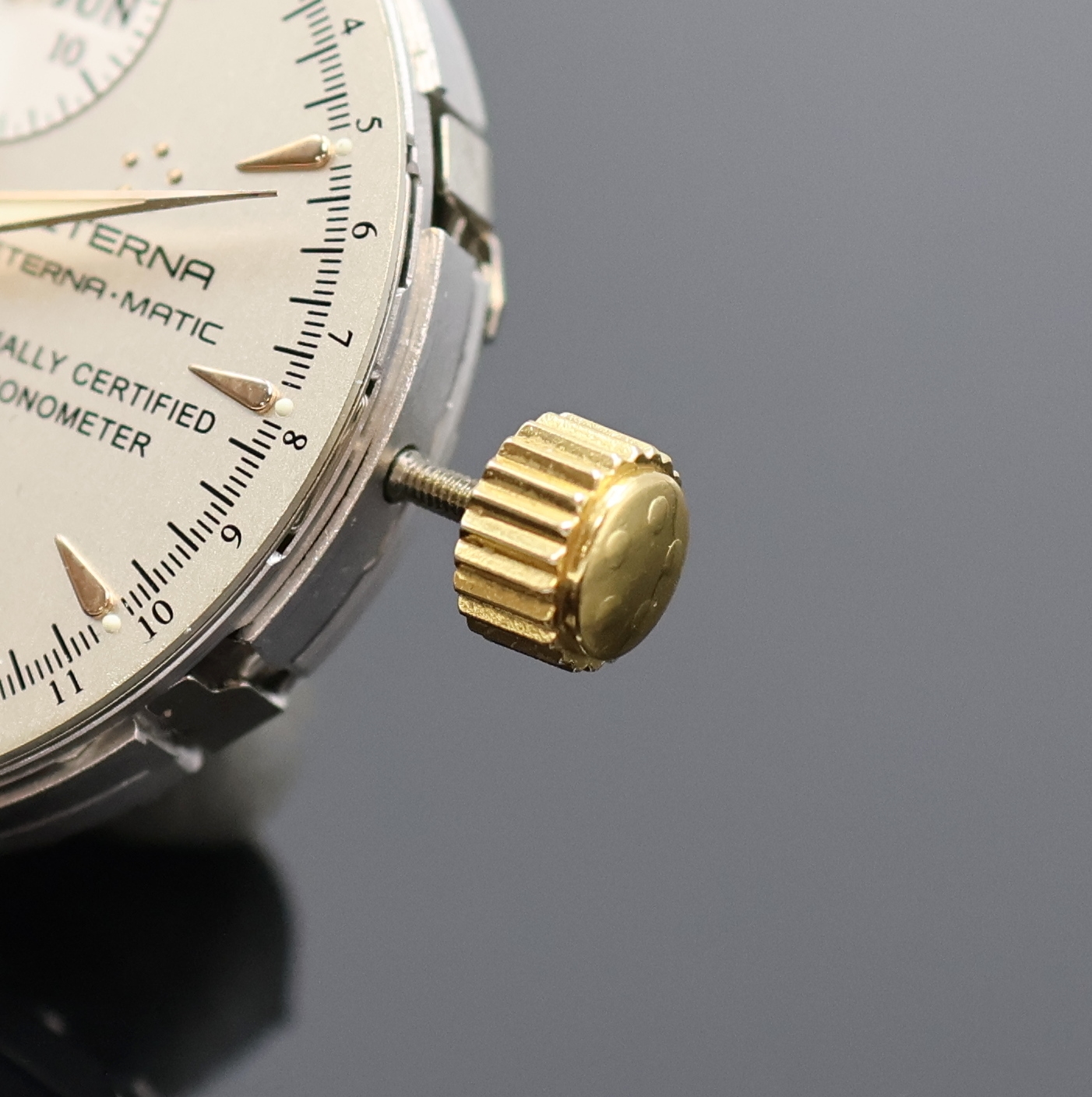 Detail b: ETERNA-MATIC Armbandchronometer-Werk Kaliber ETA 7751, Schweiz um 1995, Automatik, 25 St., gebl. Schr., silb. Zifferbl. m. gold. Std.-Ind., ...