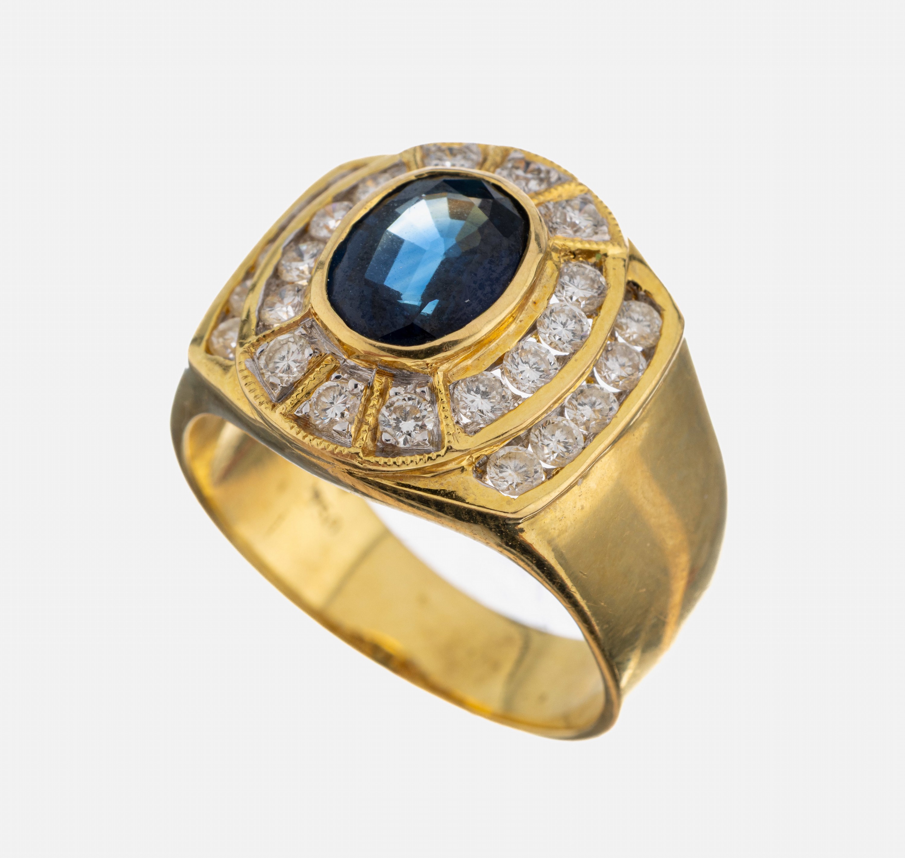 Image 27059587 - 18 kt Gold Saphir-Brillant-Ring, GG 750/000, ovalfacett. Saphir ca. 2.20 ct, 24 ...
