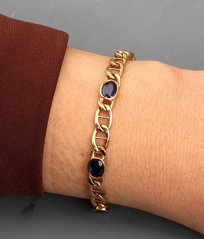 27059588b - 18 kt Gold Farbstein-Armband, GG 750/000, 6ovalfacett. saphirfarb. Synthesen, L. ca. 18 ...