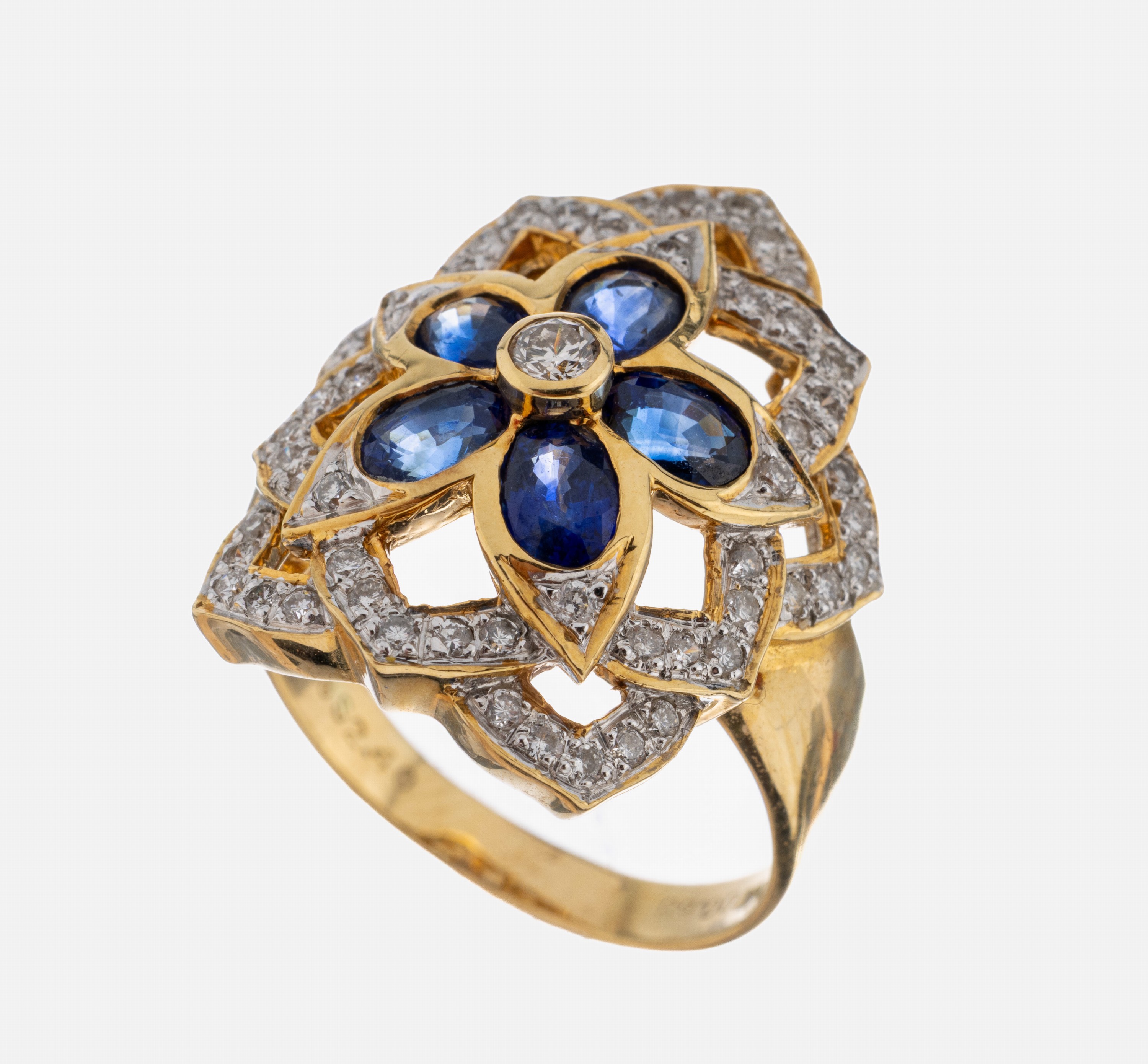 Image 27059624 - 18 kt Gold Saphir-Brillant-Ring, GG 750/000, Blüte aus 5 ovalfacett. Saphiren zus.ca. ...