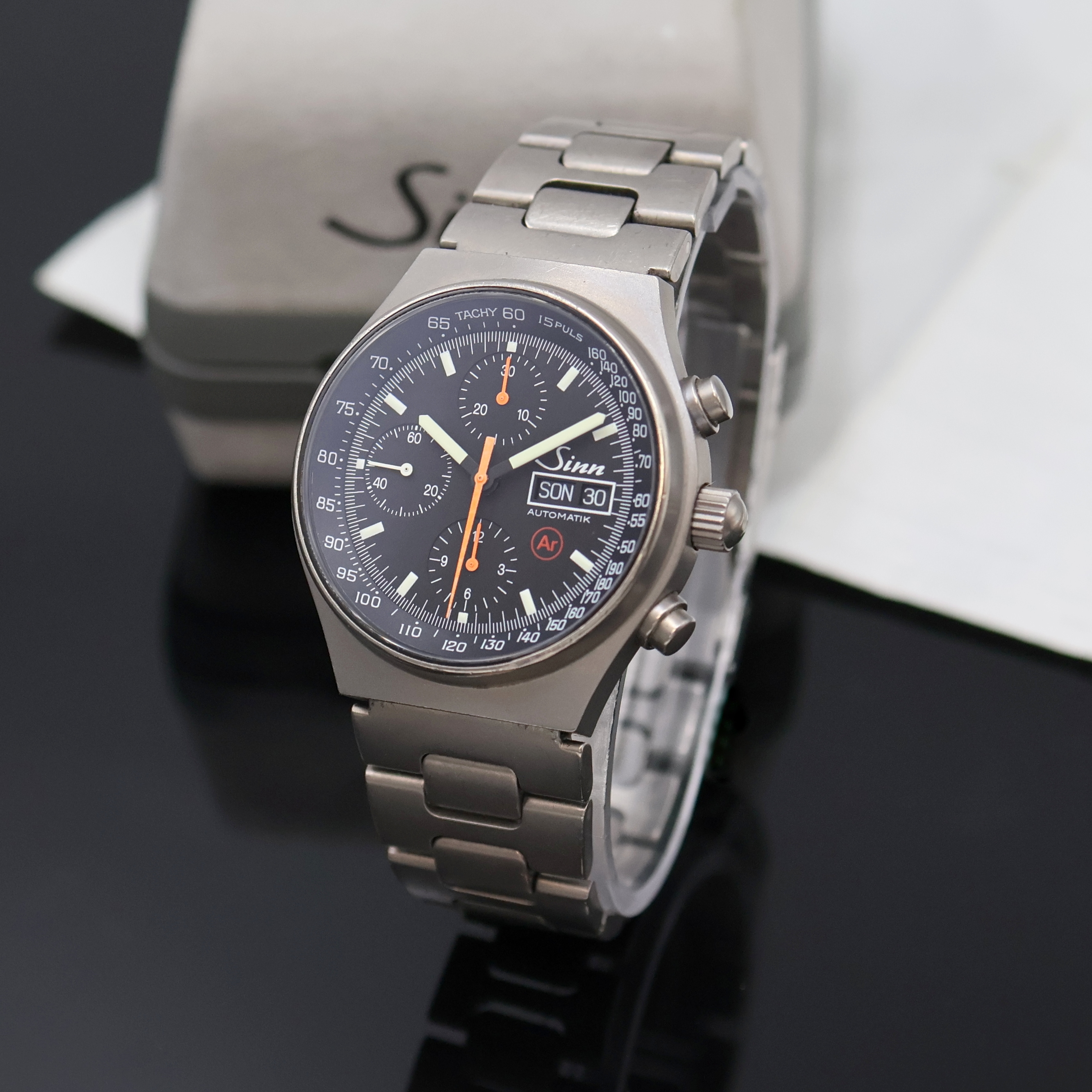 Image 27059690 - SINN Armbandchronograph Referenz 144, Deutschland um 1995, Automatik, Titangeh. inkl. ...