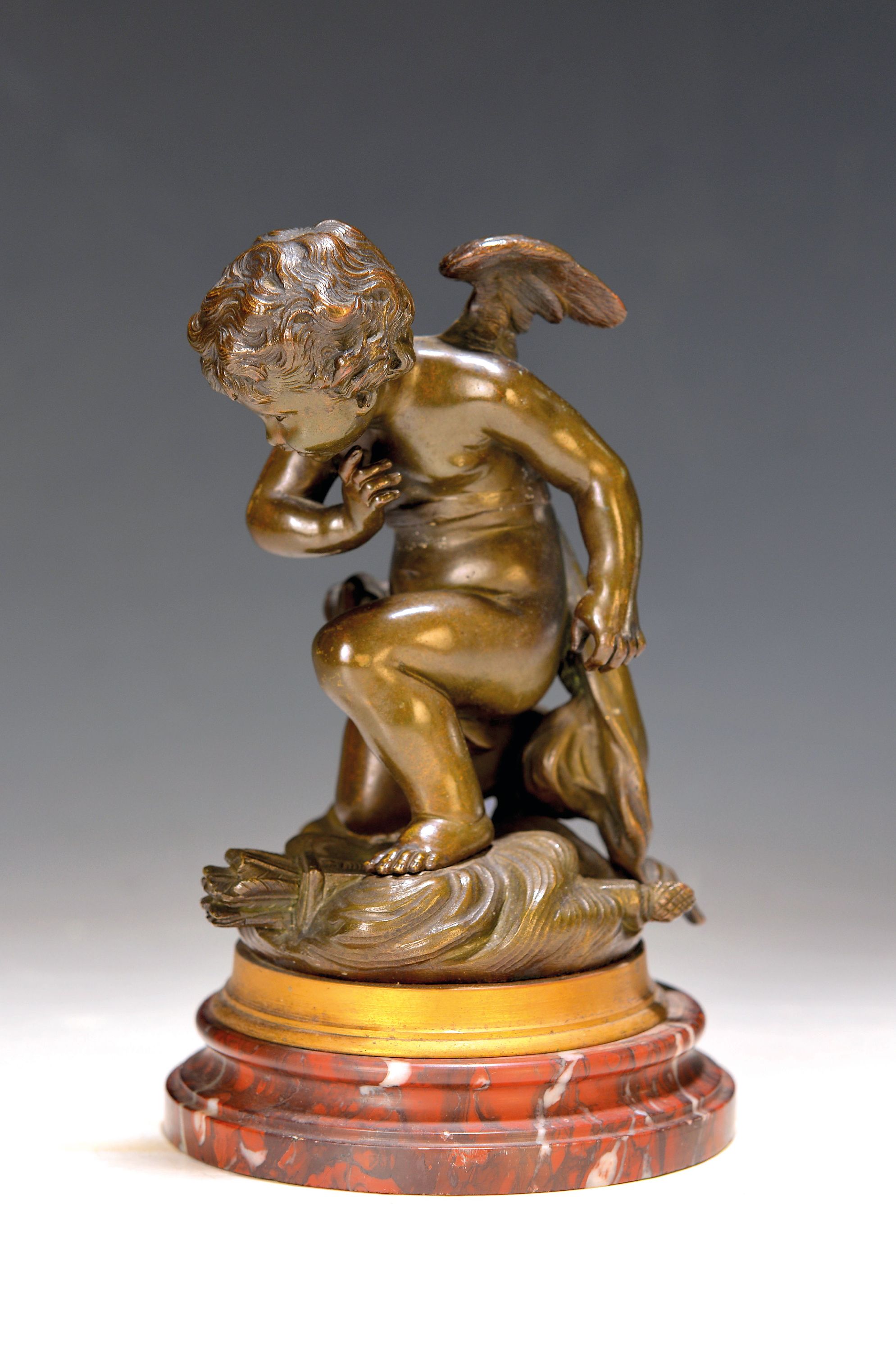 Image 27059697 - Bronzefigur von Emile Carlier, 1849-1927, Amor mit Pfeilköcher, sign., Marmorsockel, ...