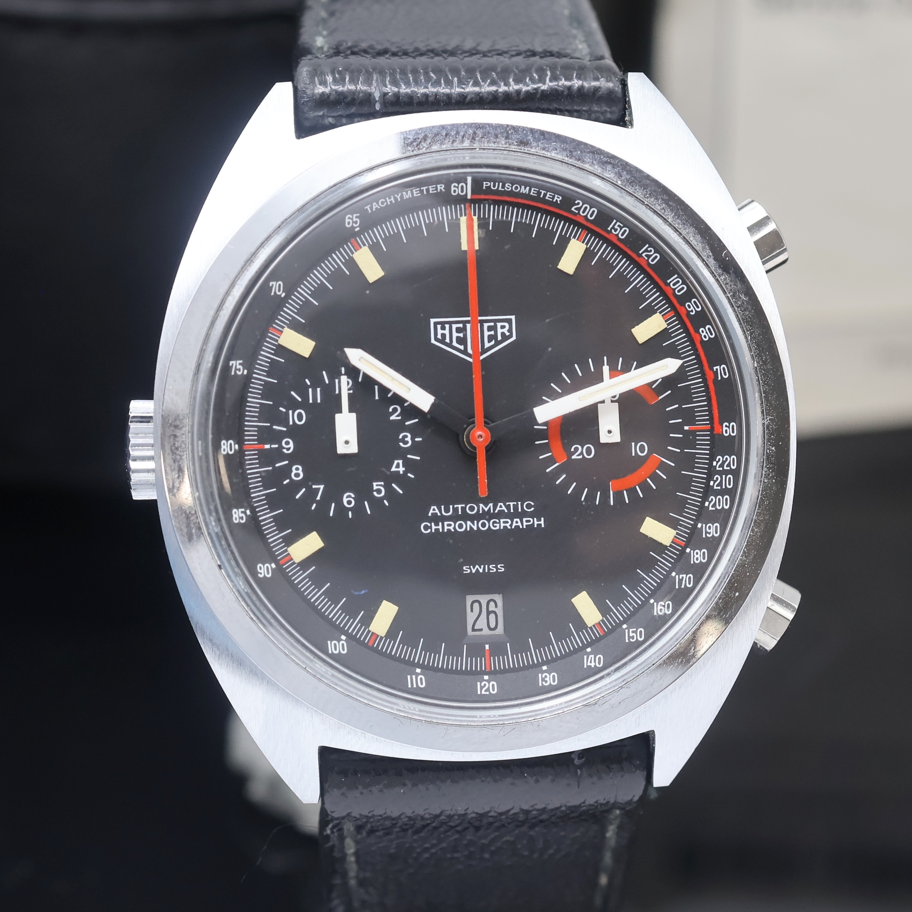 Detail b: HEUER Monza seltener Armbandchronograph mit Kaliber 15 Referenz 150.511, Schweiz um 1975, Automatik, Edelstahlgeh. inkl. Heuer Lederband m. ...