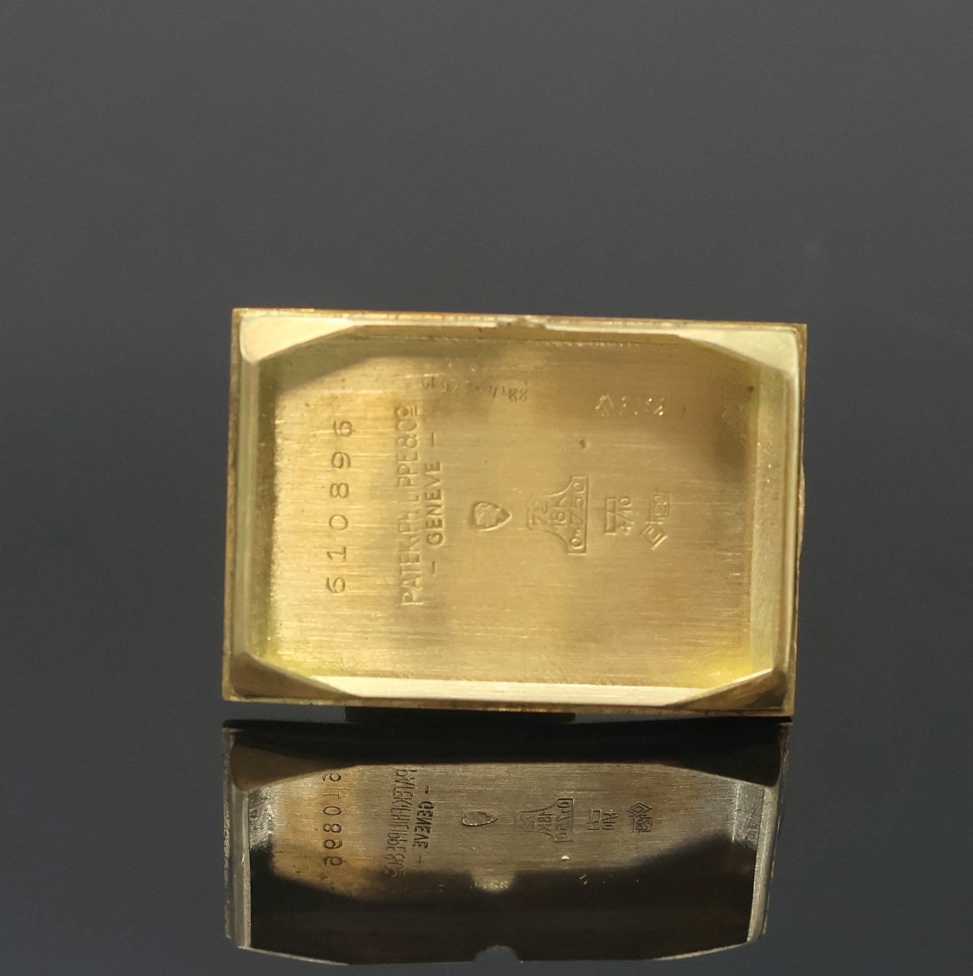 Detail d: PATEK PHILIPPE / BEYER-ZÜRICH feine und seltene Armbanduhr in GG 750/000 mit Kaliber 90, Handaufzug, Schweiz um 1938, 2-teil. Geh., Boden aufgedr., ...