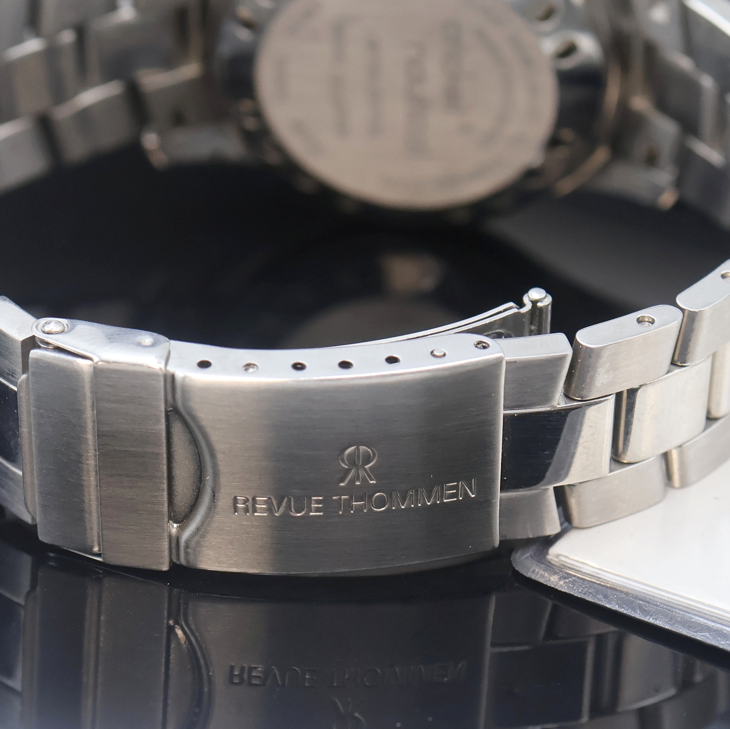 Detail d: REVUE THOMMEN Cricket Nautical auf 2.400 Stück limitierte Armbanduhr Referenz 791001, Handaufzug, Sondermodell in Edelstahl inkl. orig. Gliederband ...