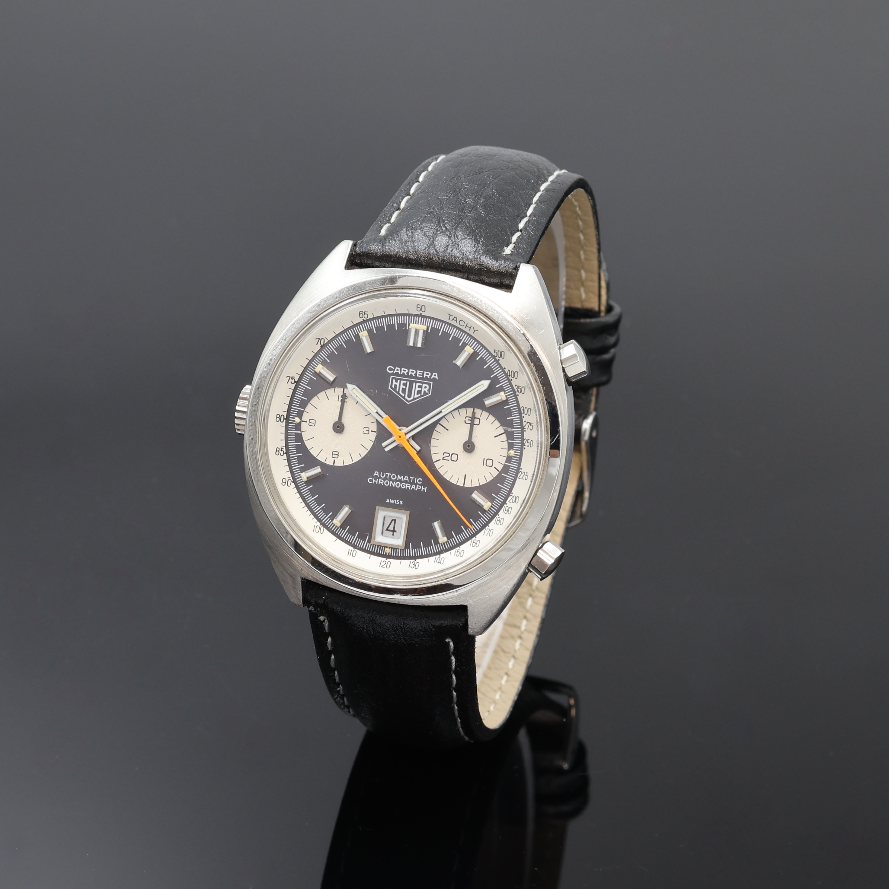 Image 27059823 - HEUER Carrera Armbandchronograph Referenz 1153, Schweiz um 1970, Automatik, verschr. ...