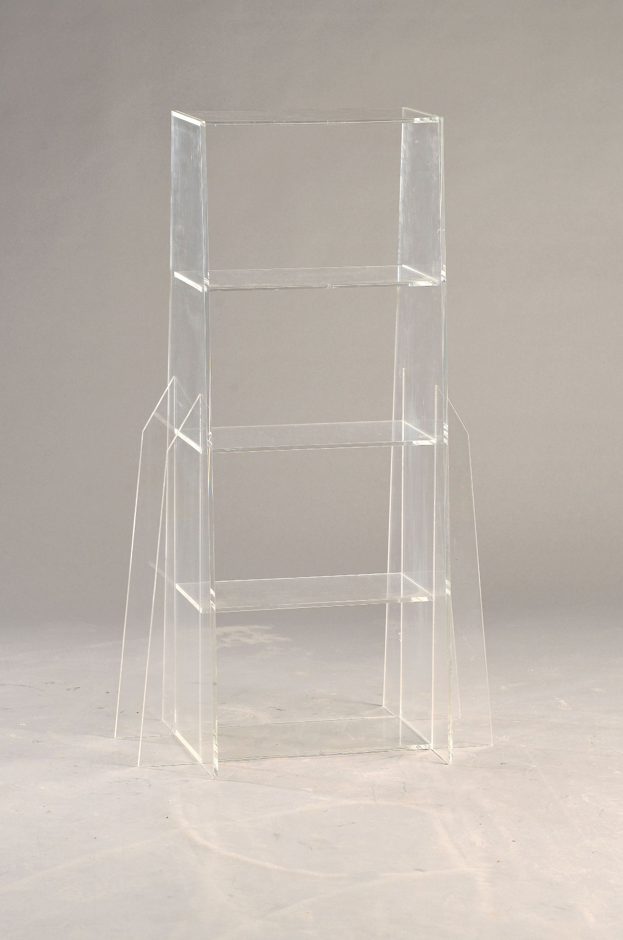 Plexiglas-Etagere/-Regal, wohl 1980/90er Jahre, farbloses Plexiglas, ca. 104x42x20 cm, EZ 2-3