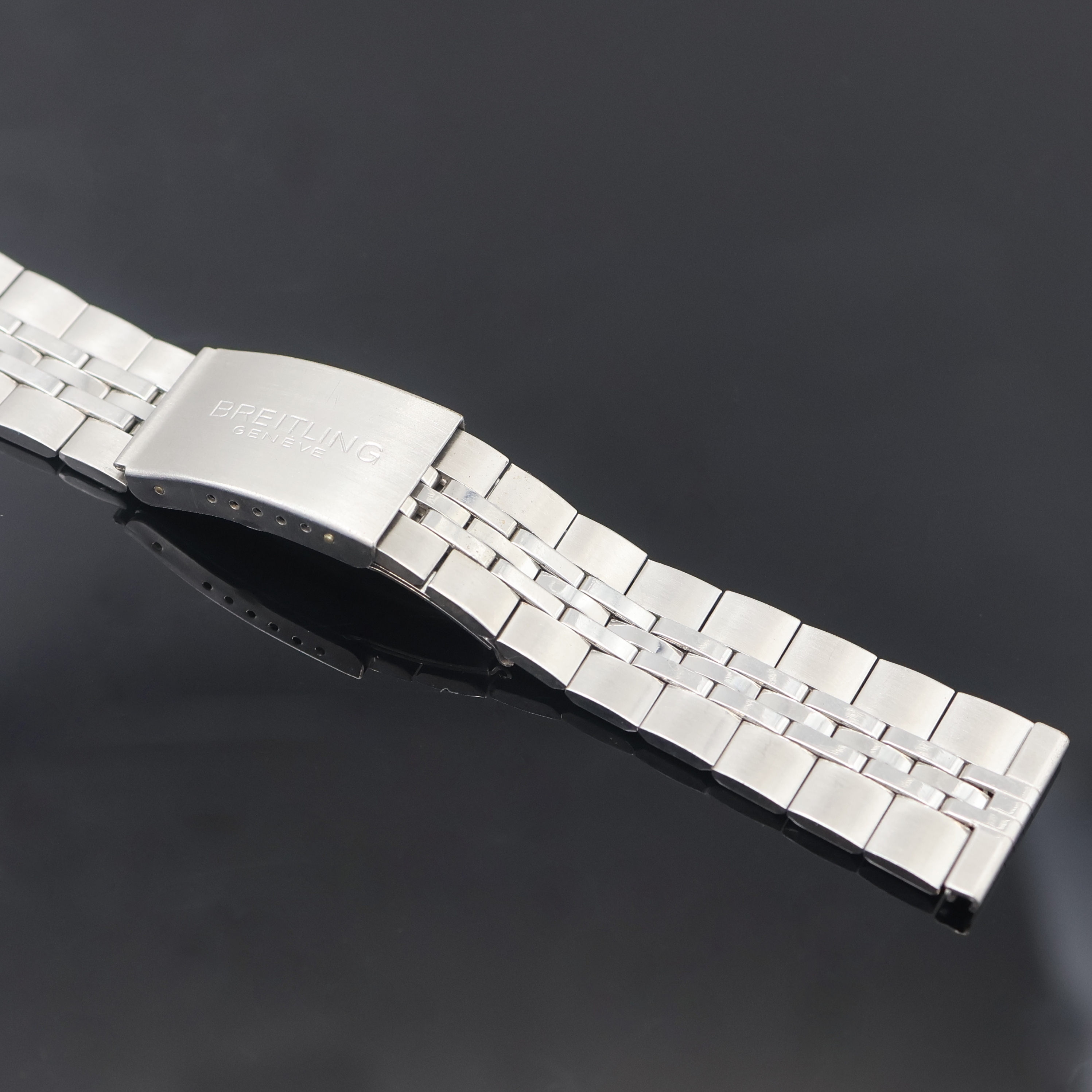 BREITLING vintage Gliederband aus Stahl, Faltschl., Bandanstoß ca. 22 mm, L. ca. 15 cm, EZ 2, aus Sammlungsauflösung