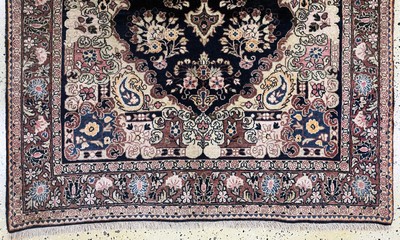 27059820c - Djosan alt, Persien, Anfang 20.Jhd, Wolle auf Baumwolle, ca. 204 x 134 cm, EHZ: ...