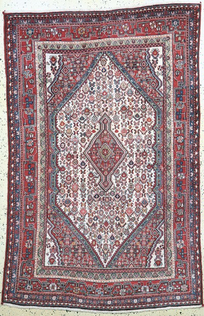 Image Sarogh alt, Persien, Mitte 20.Jhd, Wolle auf Baumwolle, ca. 196 x 128 cm, EHZ: 2 ...