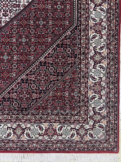 27059841a - Bidjar fein, Indien, Ende 20.Jhd, Korkwollemit Seide, ca. 236 x 176 cm, EHZ: 1-2 ...