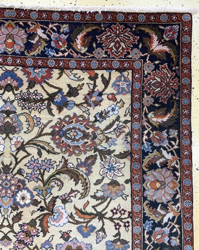 27059856d - Täbriz, Rumänien, Mitte 20.Jhd, Wolle auf Baumwolle, ca. 240 x 174 cm, ...