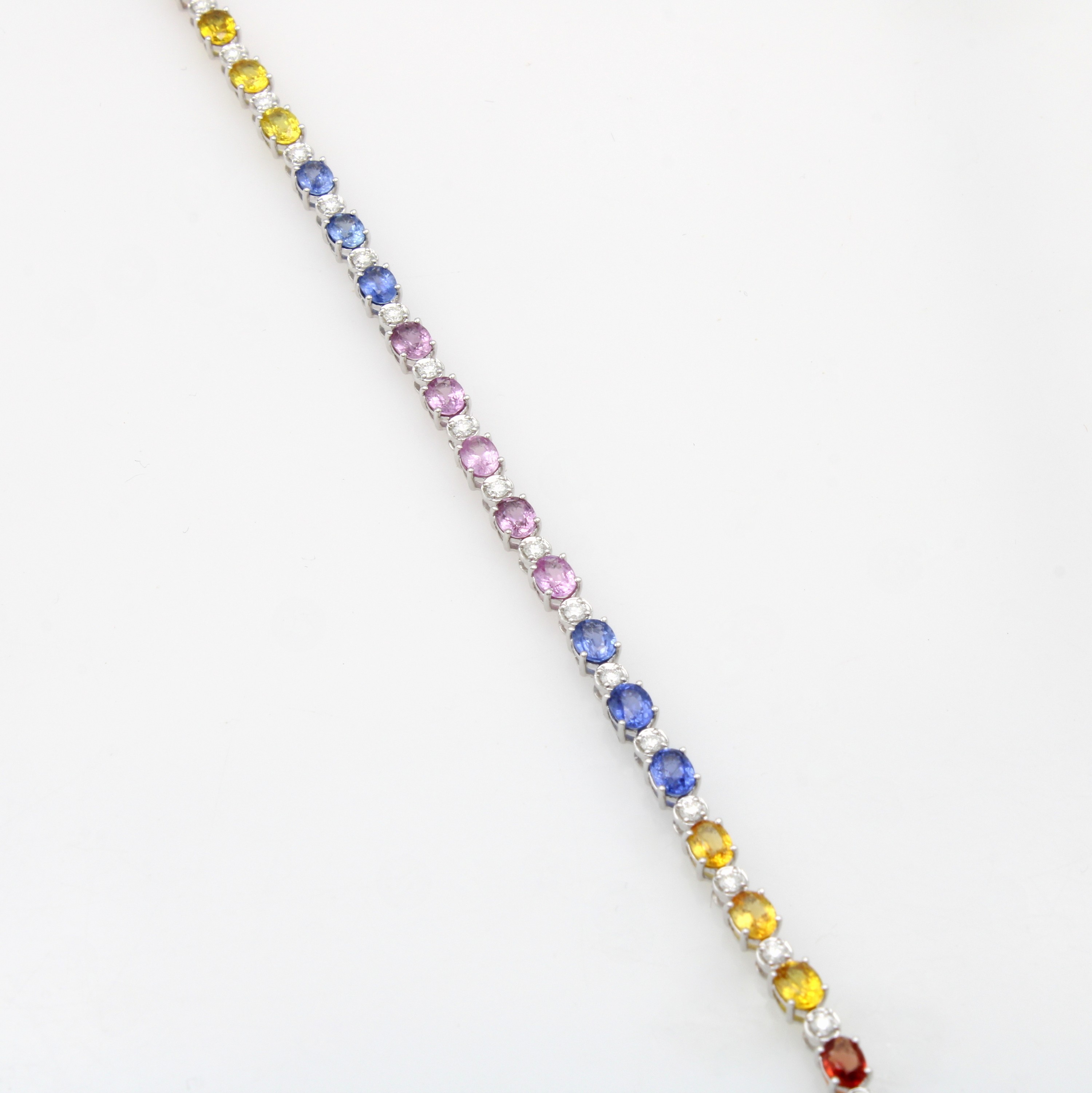 Image 27060473 - Armband mit Farbsteinen und Brillanten, WG 750/000, ovale, fac., fancy Saphire zus. ca. ...