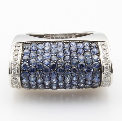 27060497a - Ring mit Brillanten, Perlmutt und Saphiren, WG 750/000, 26 Brill. zus. ca. 0.24 ct ...