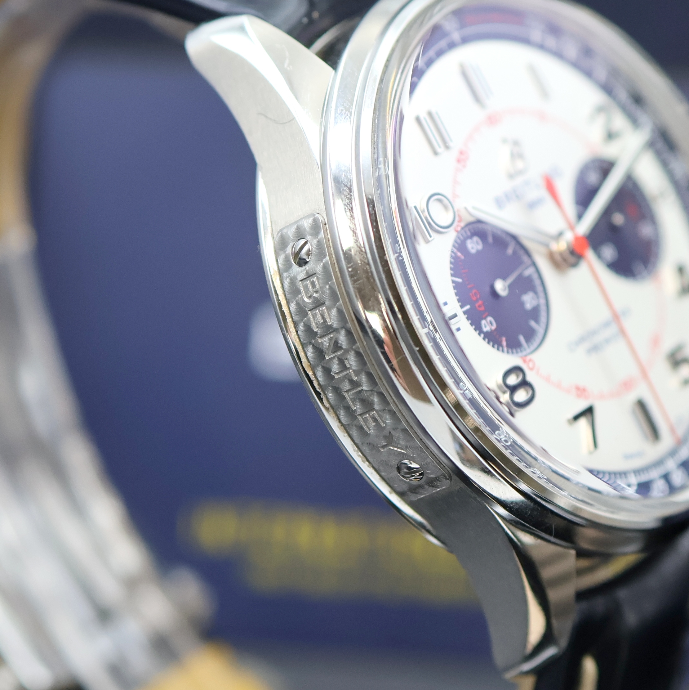 Detail c: BREITLING auf 1.000 Stück limitierte Armbanduhr Premier B01 Chronograph 42 Bentley Mulliner Referenz AB0118A71G1P1, Automatik, Chronometer in ...