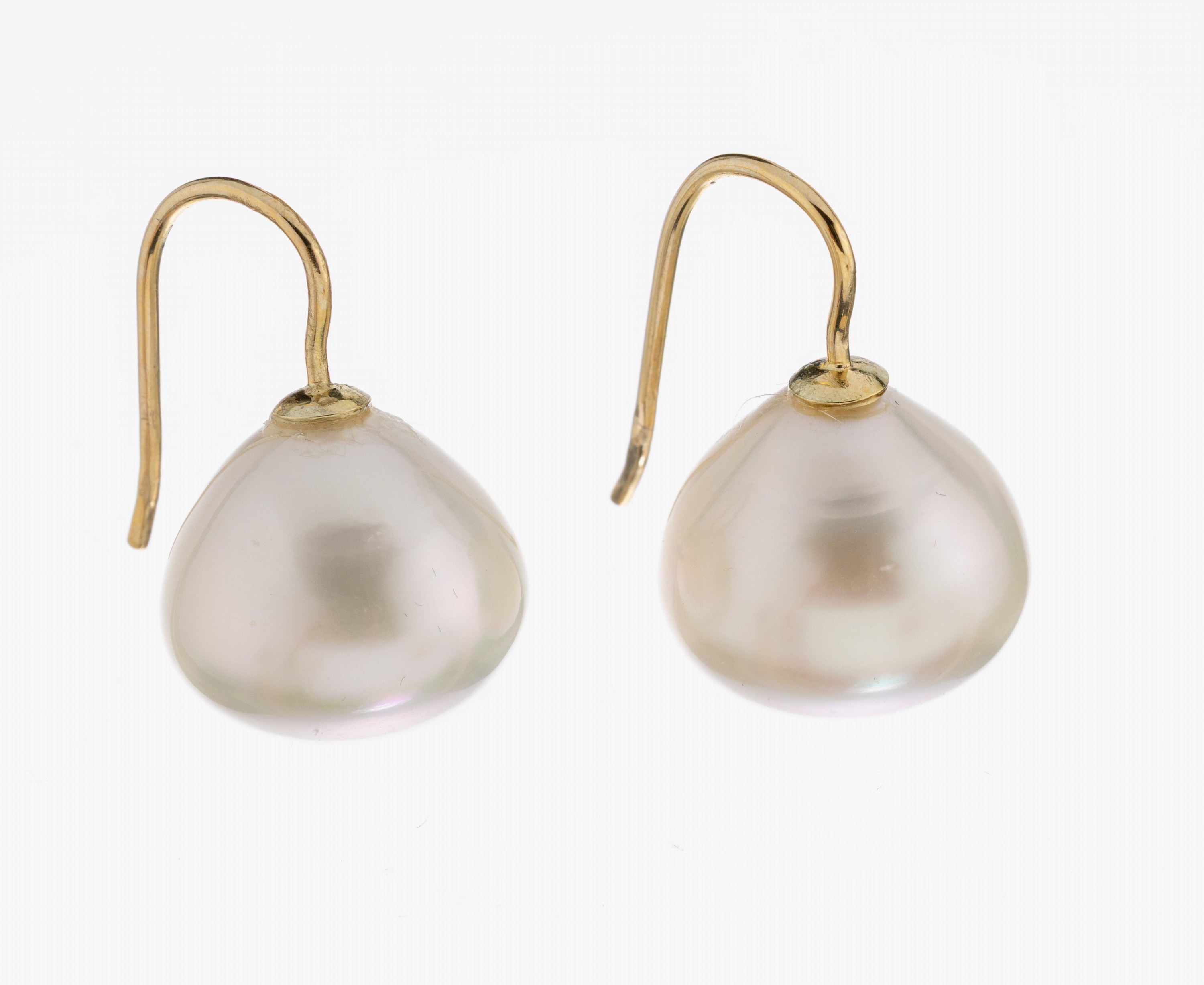 Image 27060566 - Pair of 14 kt gold pearl-earrings , YG 585/000, 2 cultured south seas pearls, diam. ...