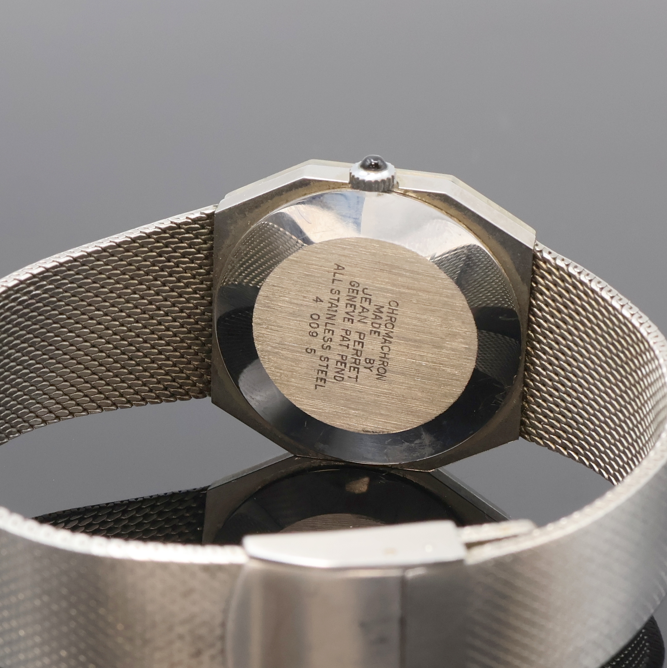 Detail d: CHROMACHRON / TIAN HARLAN Armbanduhr mit ausgefallener Anzeige, Schweiz um 1975, Handaufzug, Edelstahlgeh. inkl. integr. Stahlband, Schmuckkrone, ...