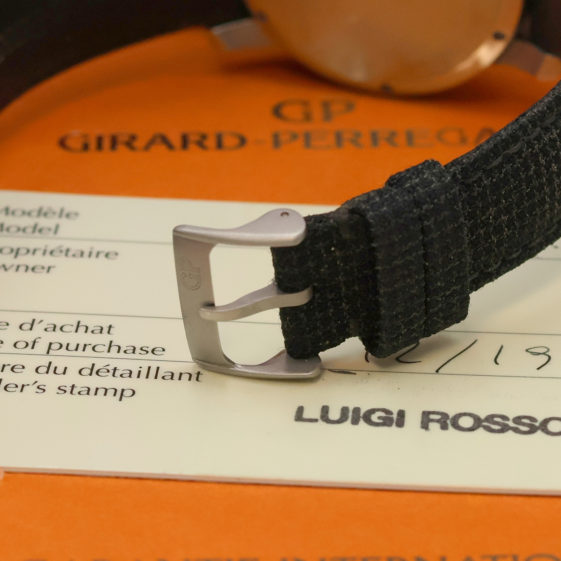 Detail b: GIRARD PERREGAUX Ferrari Herrenarmbanduhr mit Chronograph Referenz 8020, Automatik, Edelstahlgeh. inkl. orig. Leder-/Textilband m. orig. Dornschl., ...