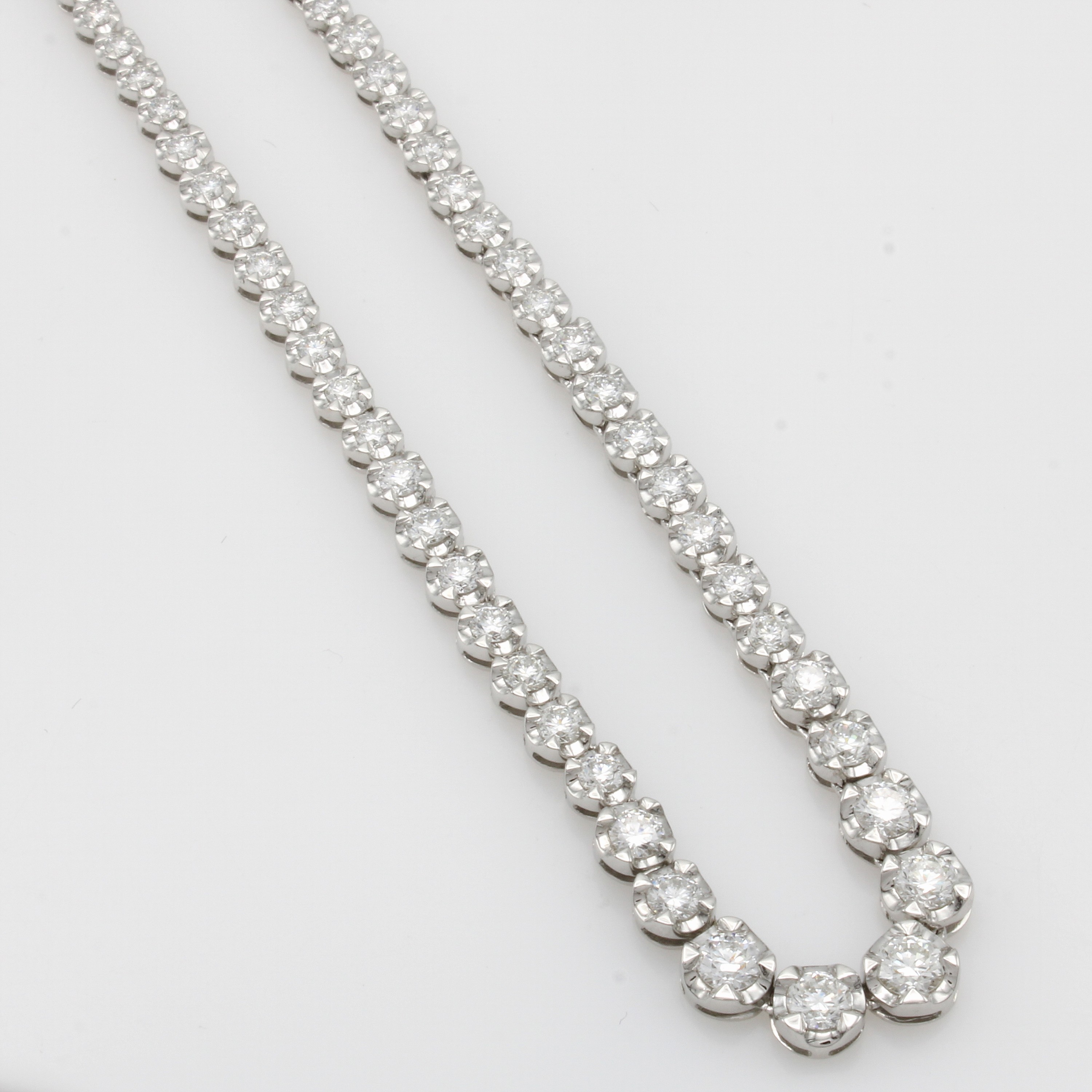 Image 27061019 - Riviercollier mit Brillanten, WG 750/000, 107 Brill. im Verlauf gefasst zus. ca. 6.47 ct ...